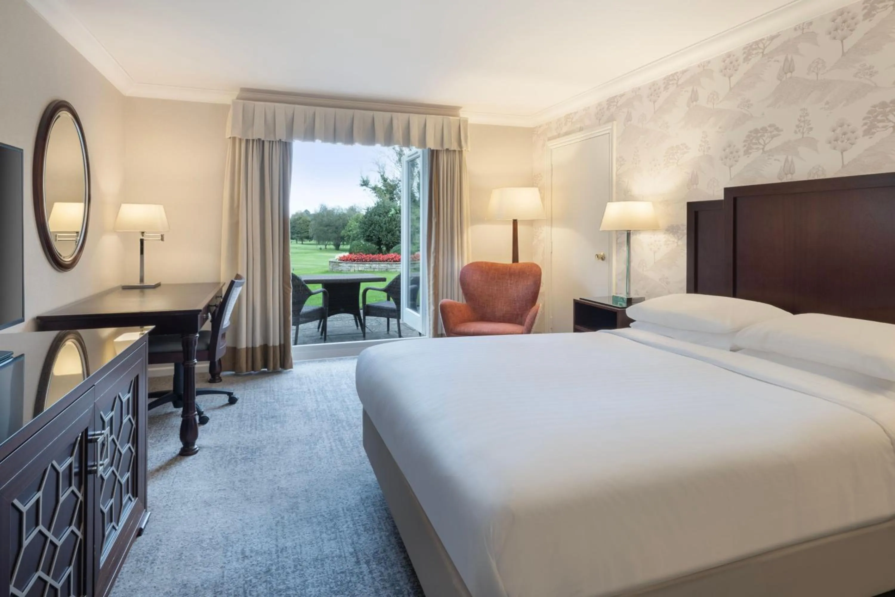 Photo of the whole room, Bed in Delta Hotels by Marriott St Pierre Country Club