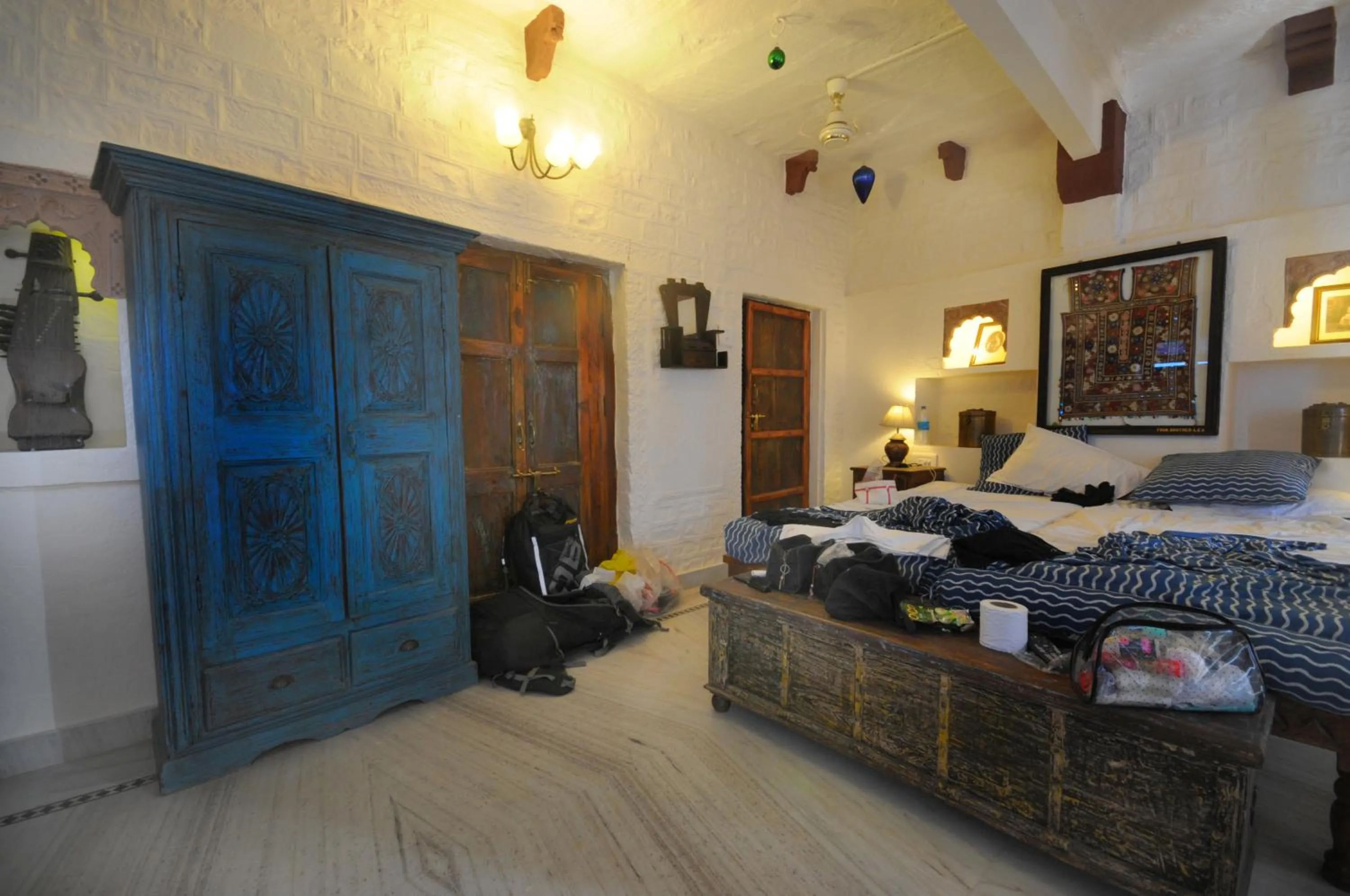 Photo of the whole room, Bed in Juna Mahal Boutique Home Stay