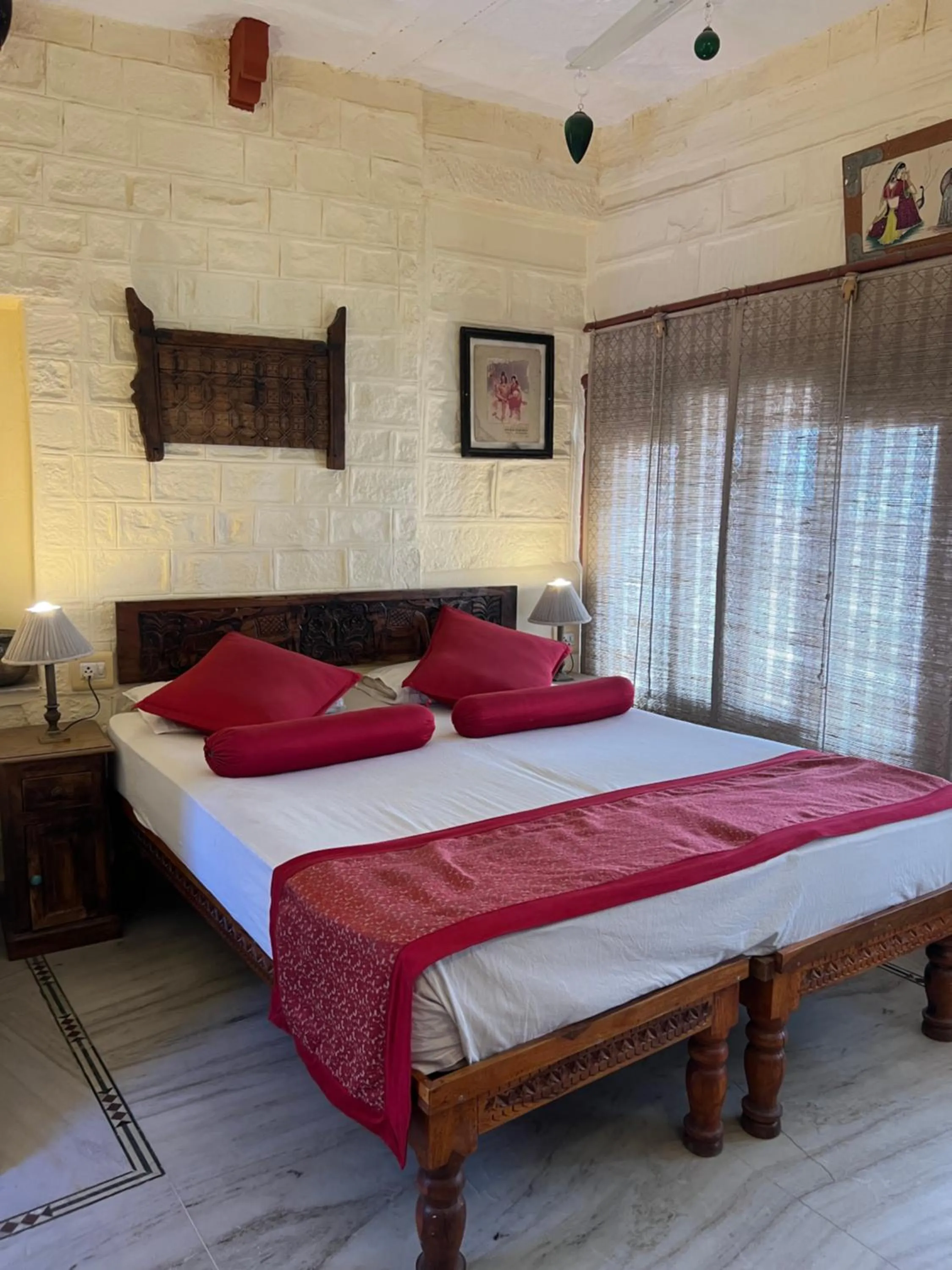 Photo of the whole room, Bed in Juna Mahal Boutique Home Stay