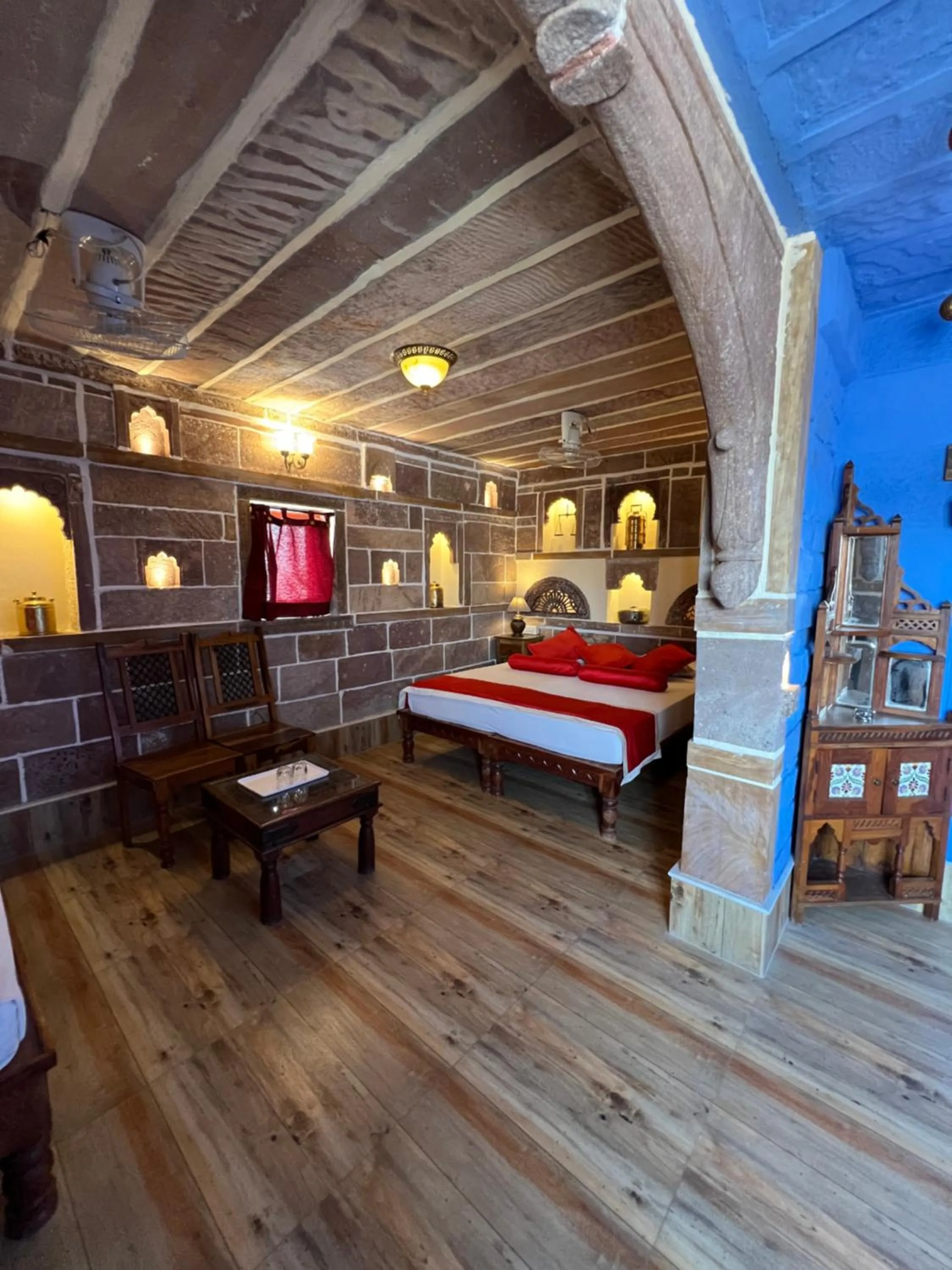 Photo of the whole room, Bed in Juna Mahal Boutique Home Stay