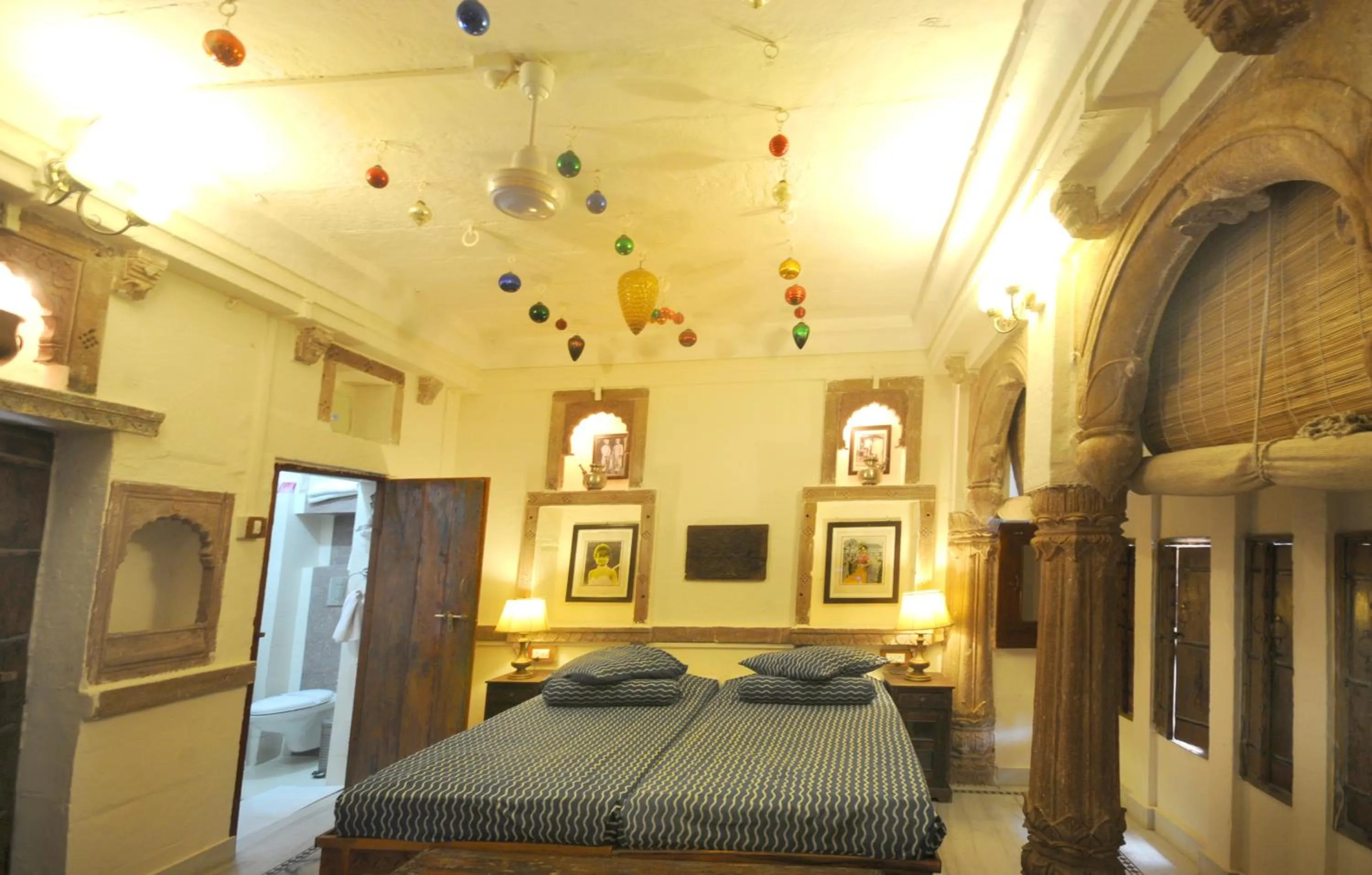 Photo of the whole room, Bed in Juna Mahal Boutique Home Stay