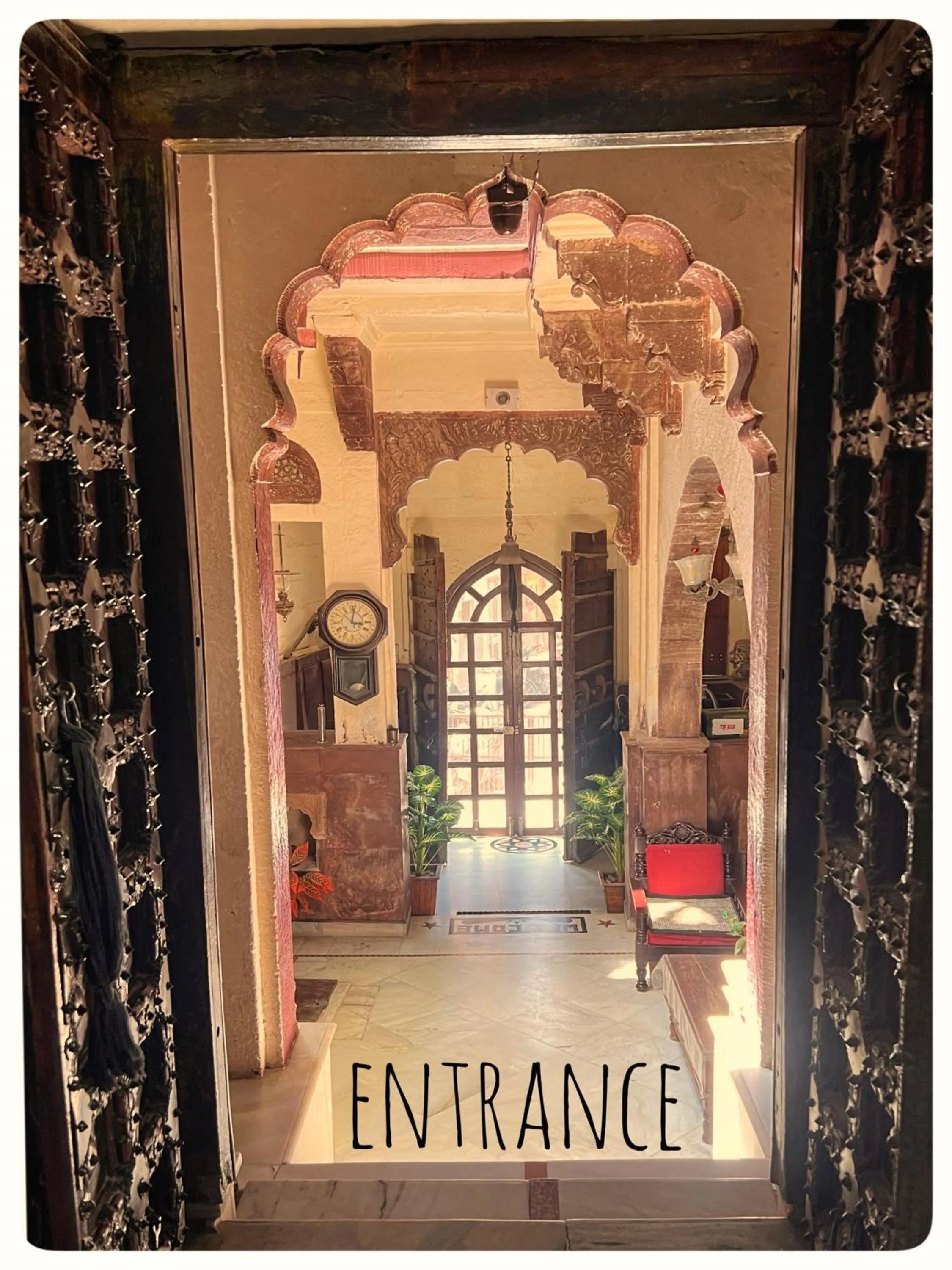 Facade/entrance in Juna Mahal Boutique Home Stay