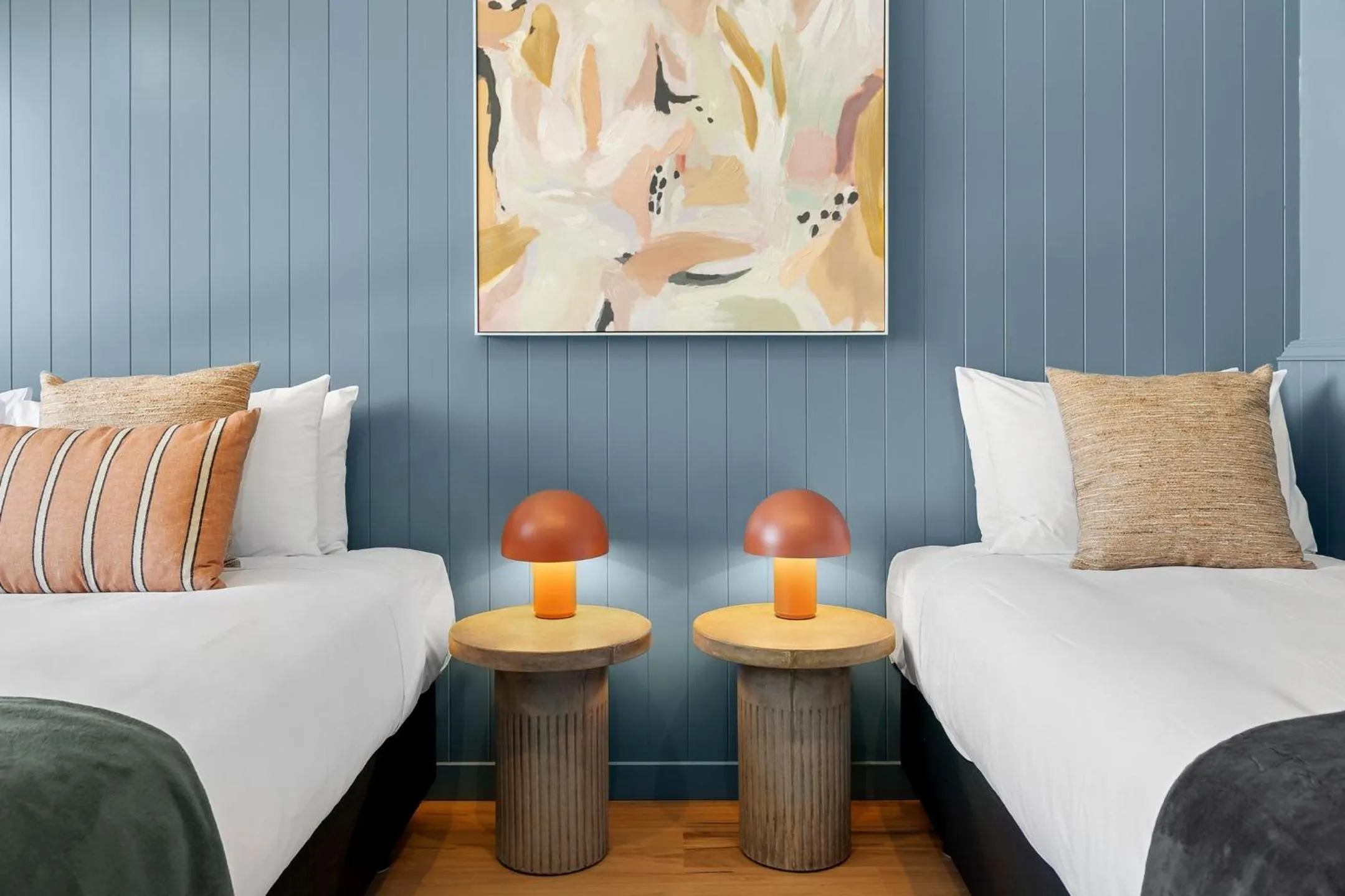 Decorative detail in Hampshire Holiday Parks - Queenstown Lakeview