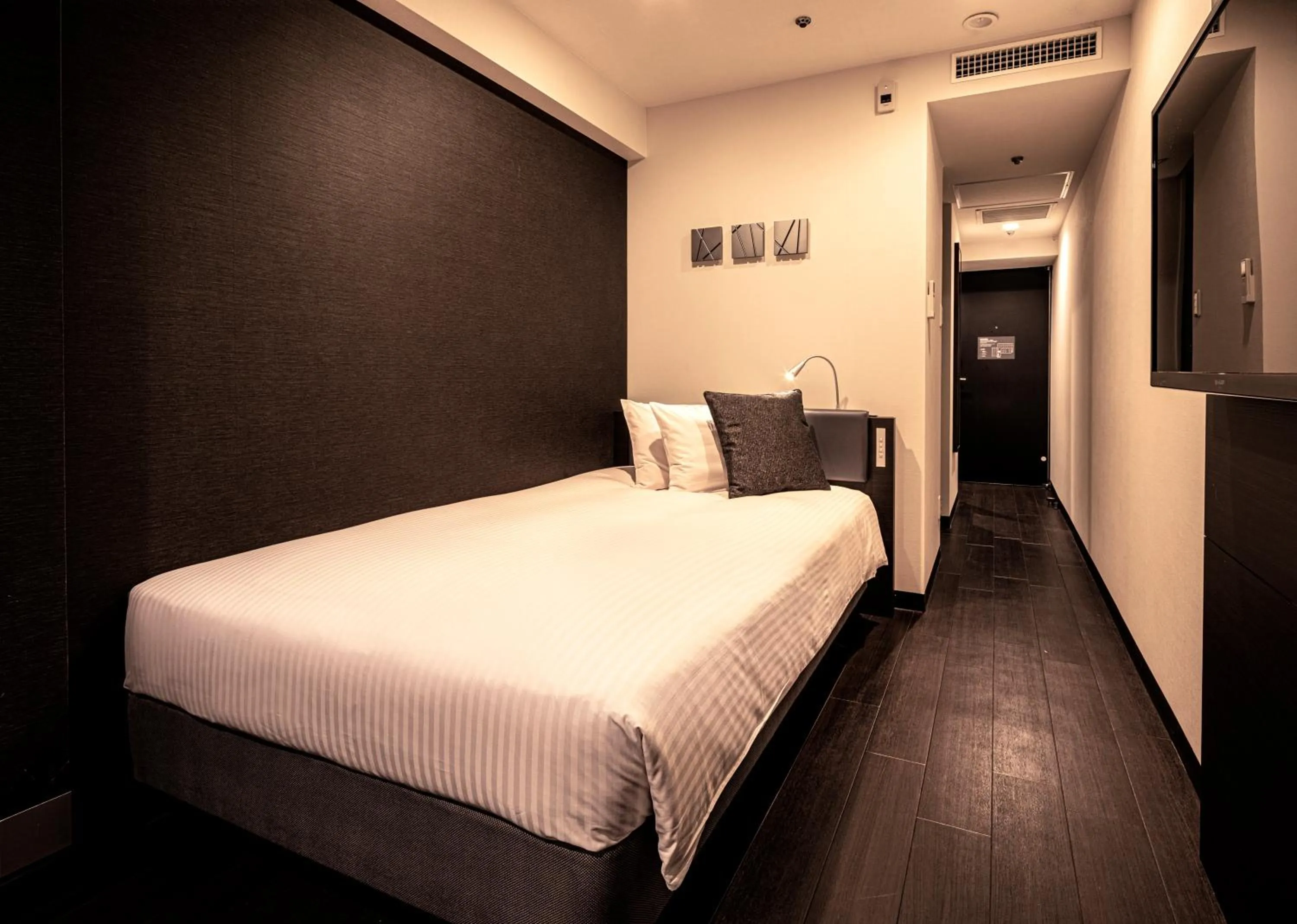 Bed in Agora Place Osaka Namba