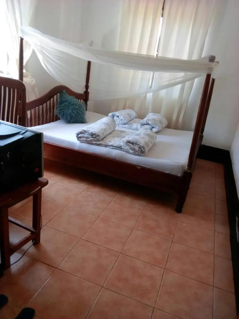 Business Double Room with Gym Access - single occupancy in Rena Akasha Establishments