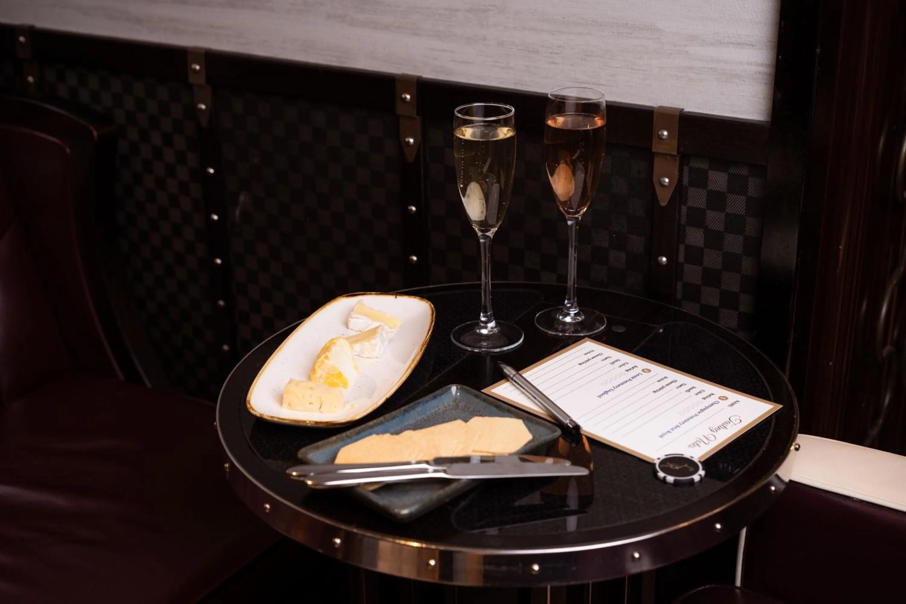 Restaurant/places to eat in London Marriott Hotel Grosvenor Square