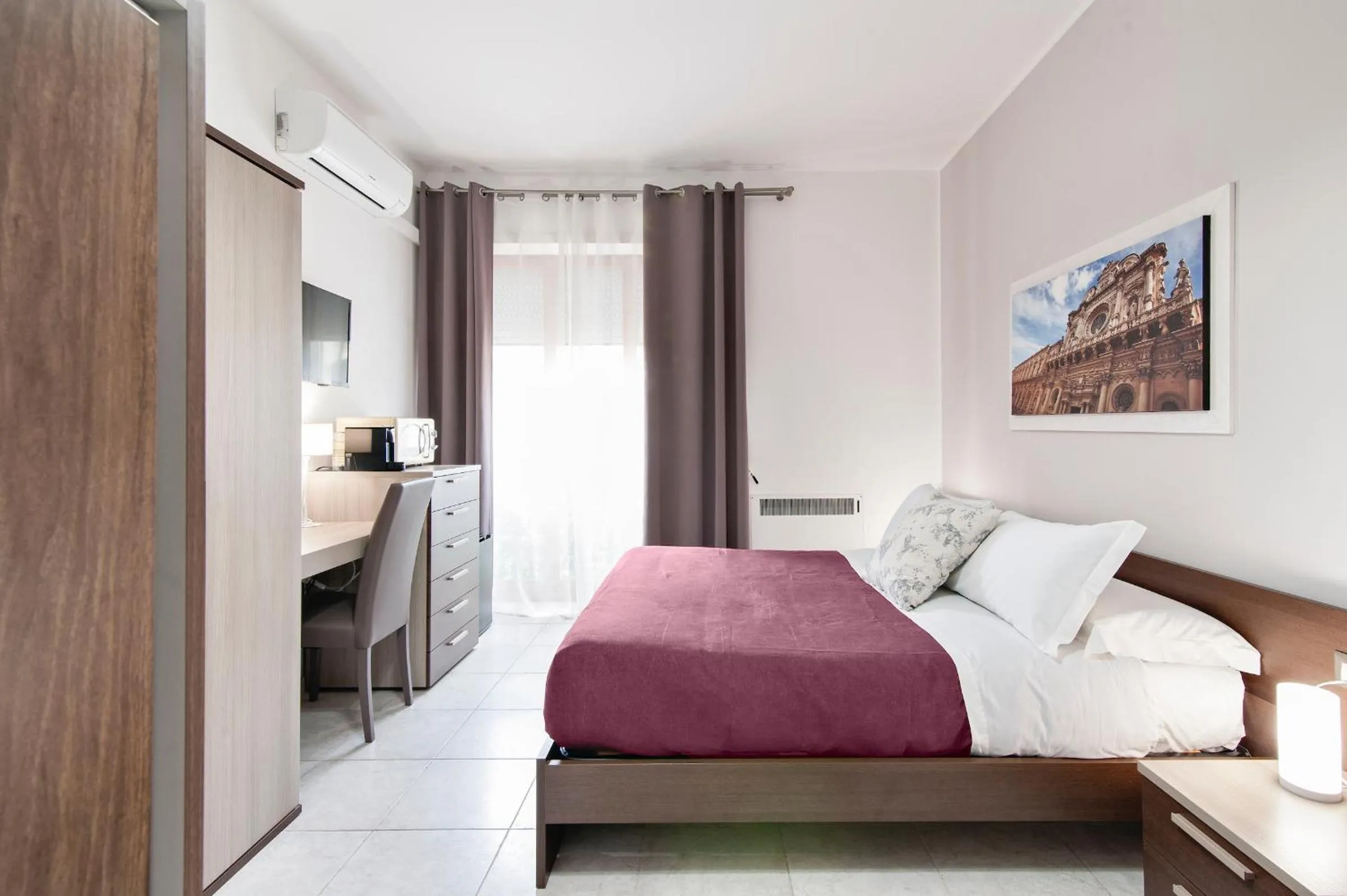 Photo of the whole room, Bed in B&B Kalurya - Lecce Selection