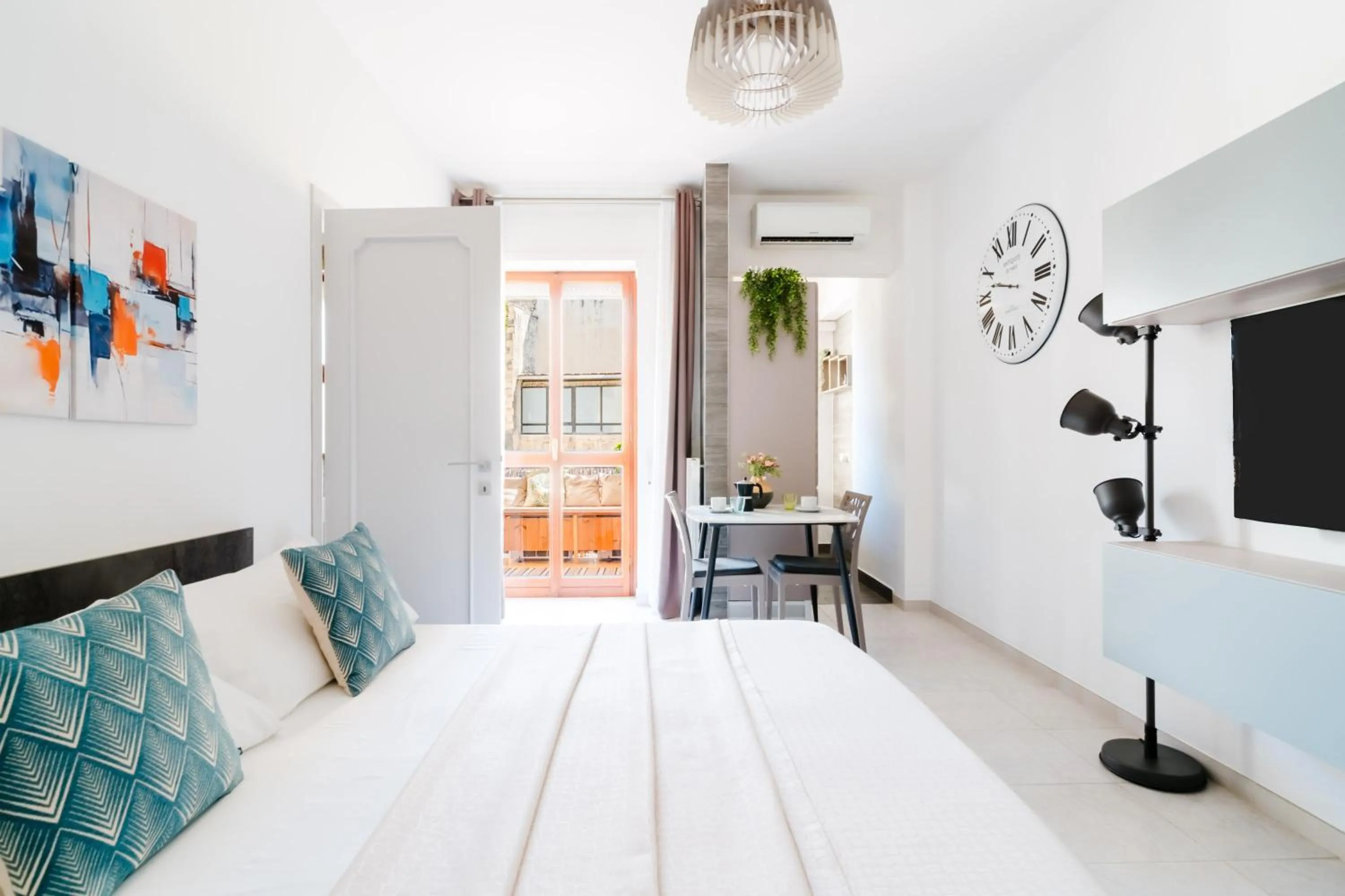 Photo of the whole room, Bed in B&B Kalurya - Lecce Selection