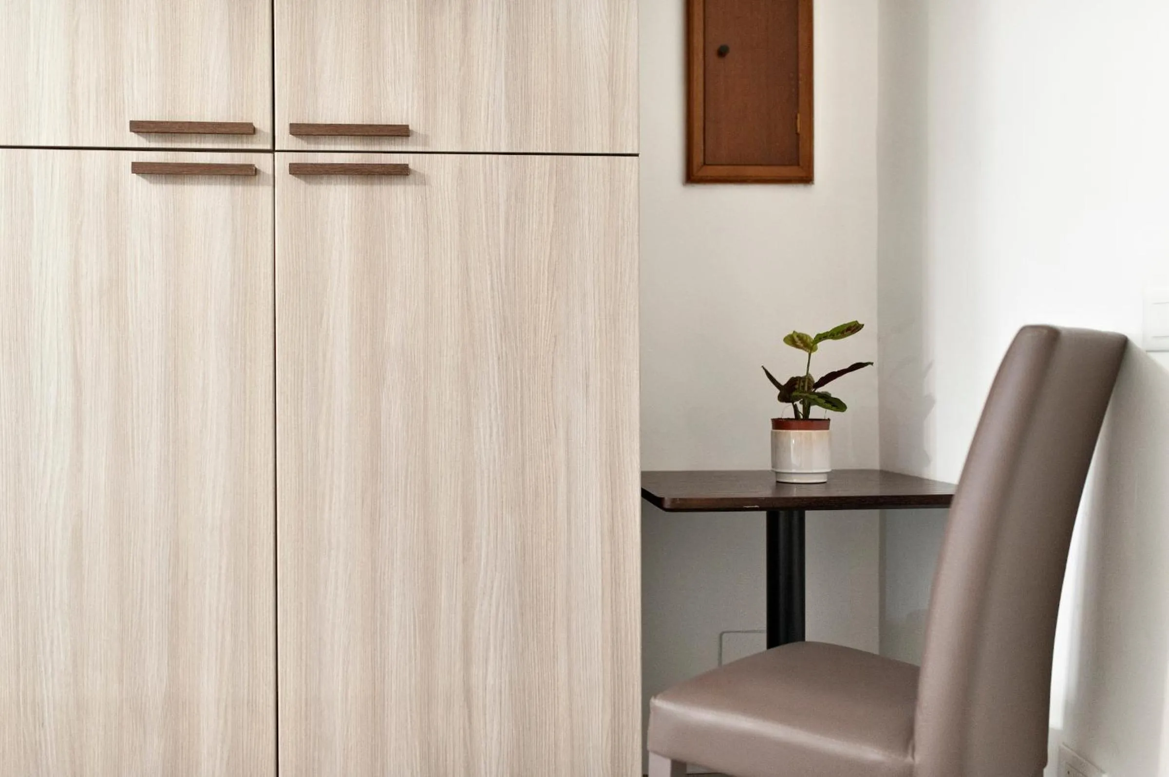 wardrobe in B&B Kalurya - Lecce Selection