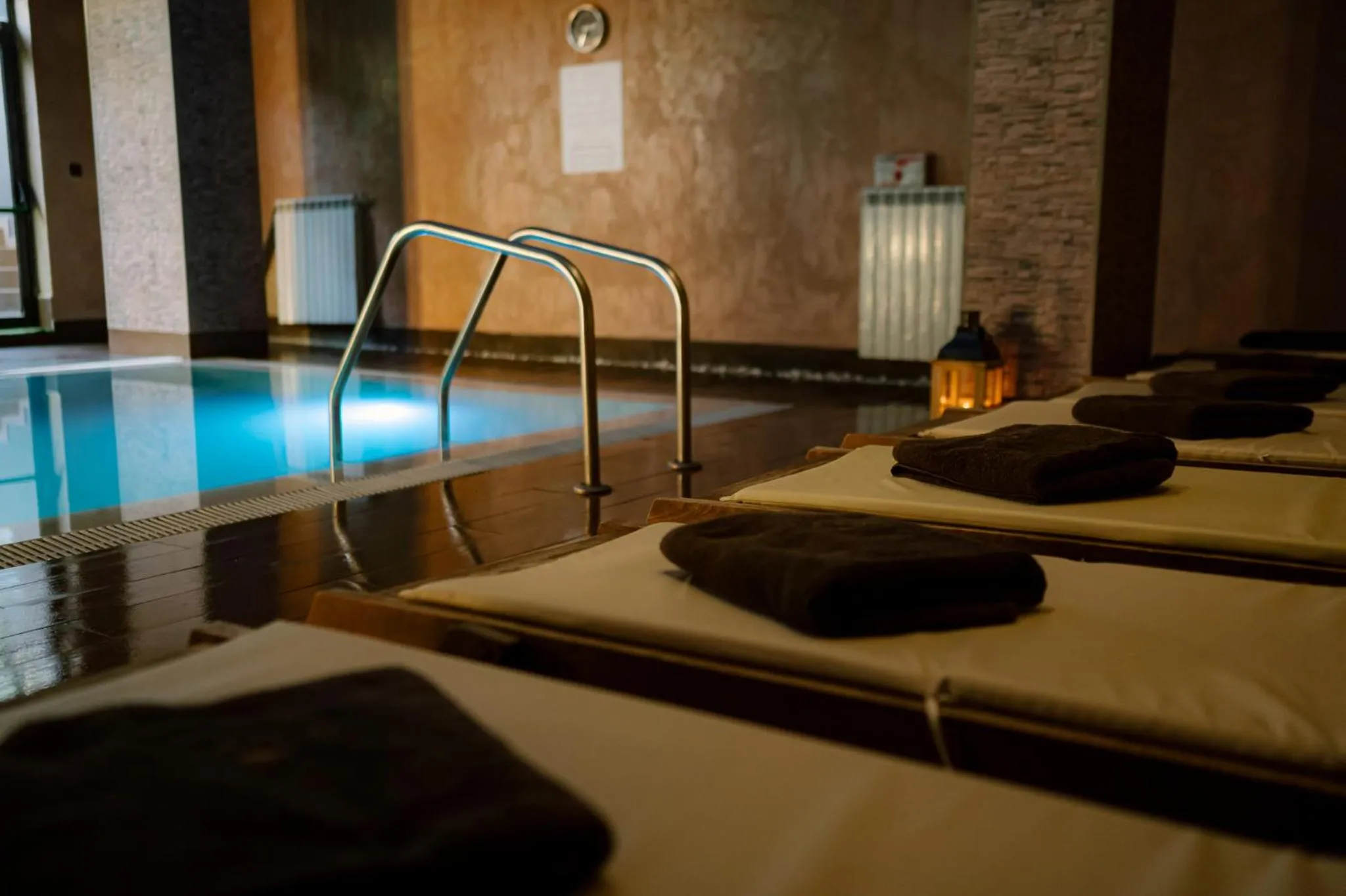 Photo of the whole room in Cornelia Deluxe Residence