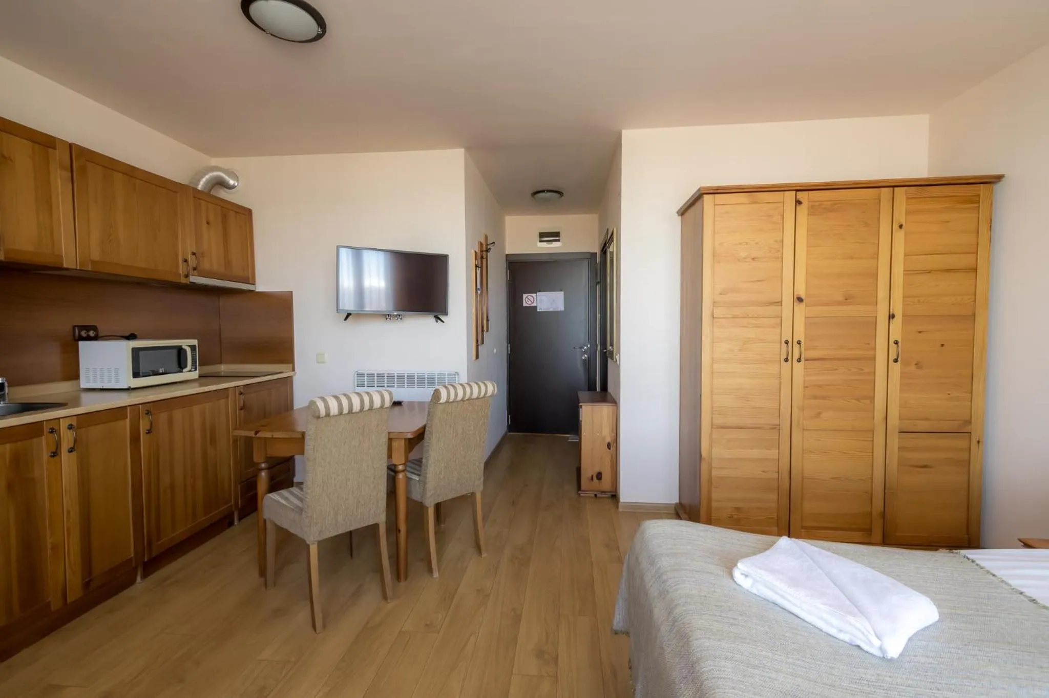 Bed in Cornelia Deluxe Residence