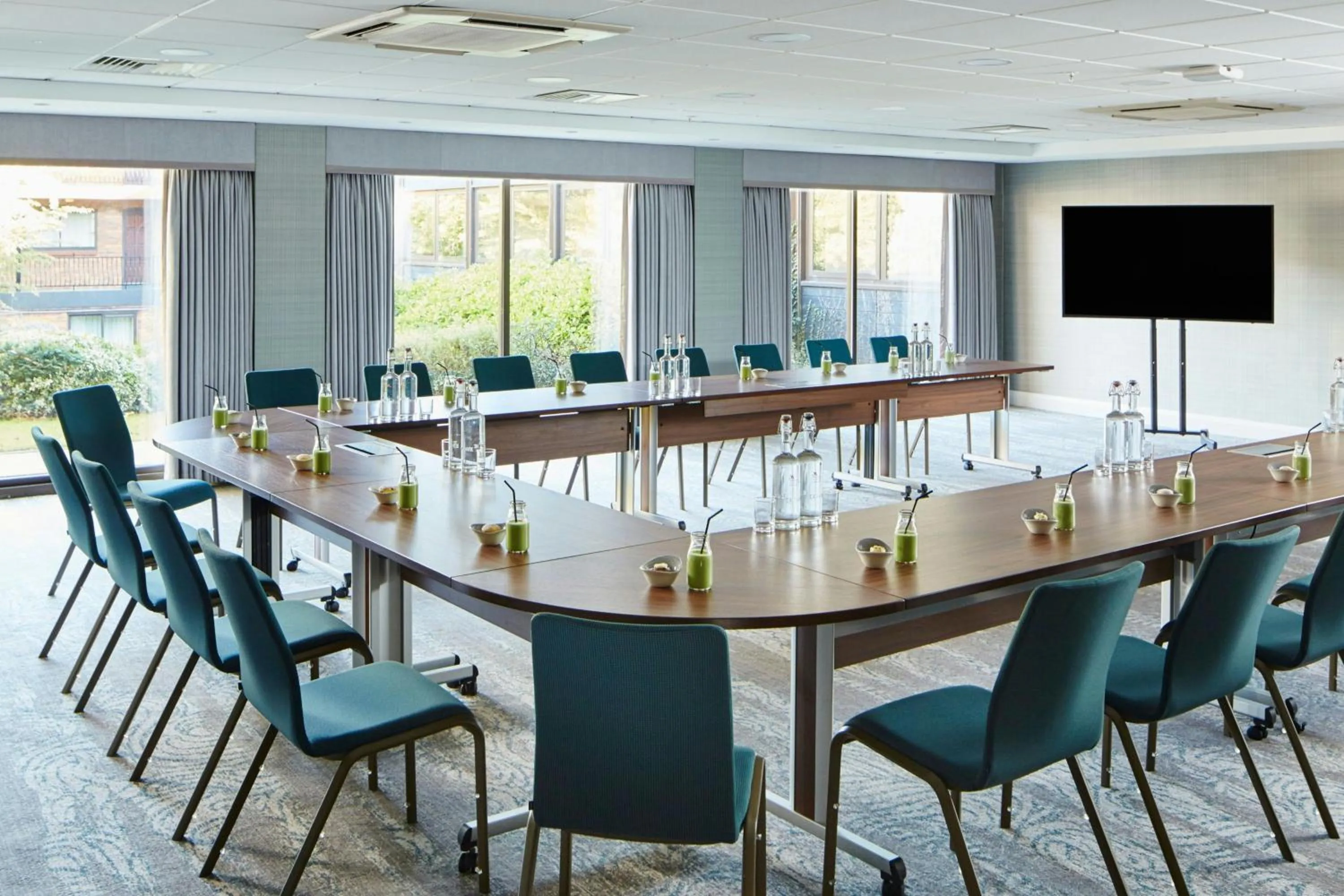 Meeting/conference room in Delta Hotels by Marriott Manchester Airport