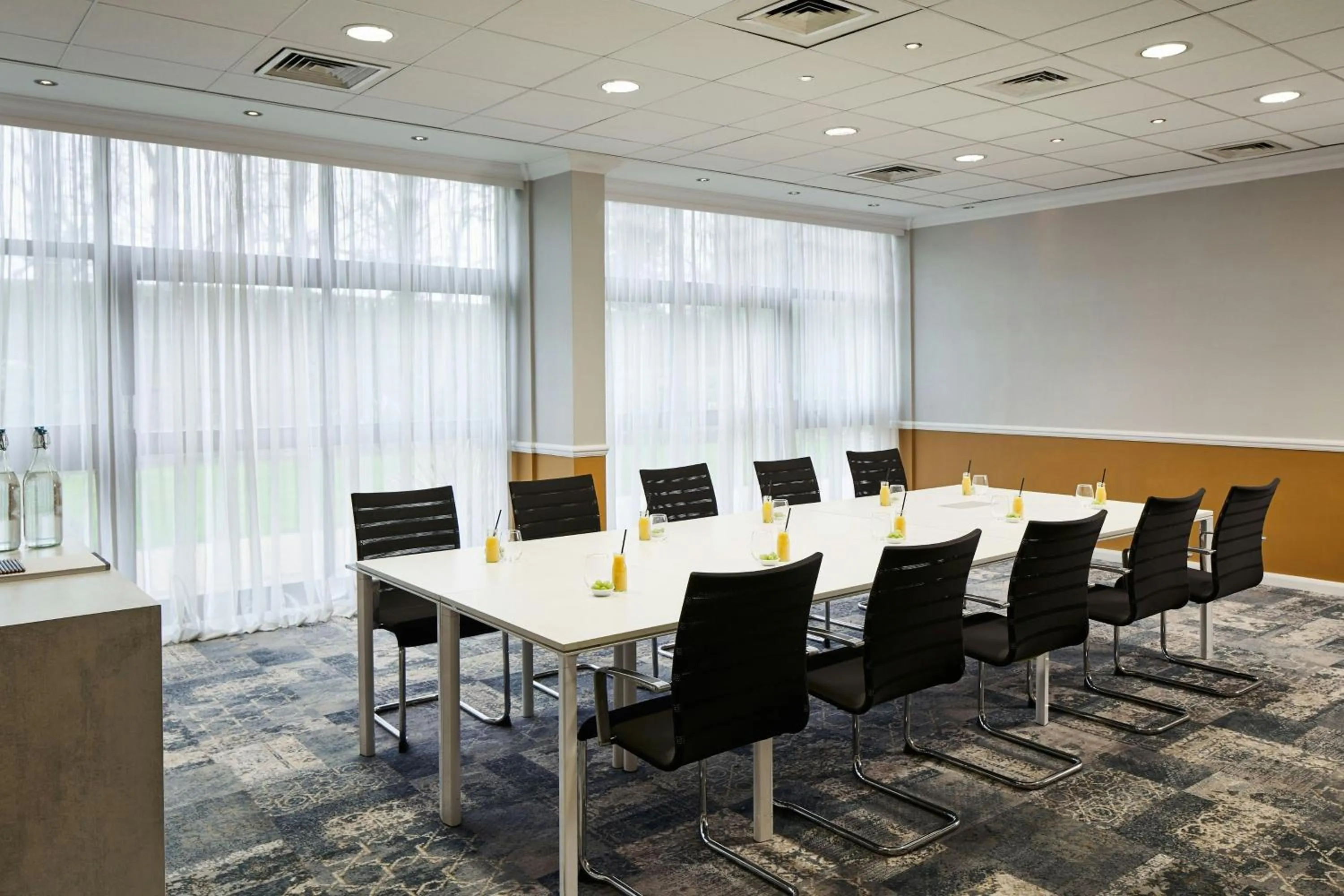 Meeting/conference room in Portsmouth Marriott Hotel