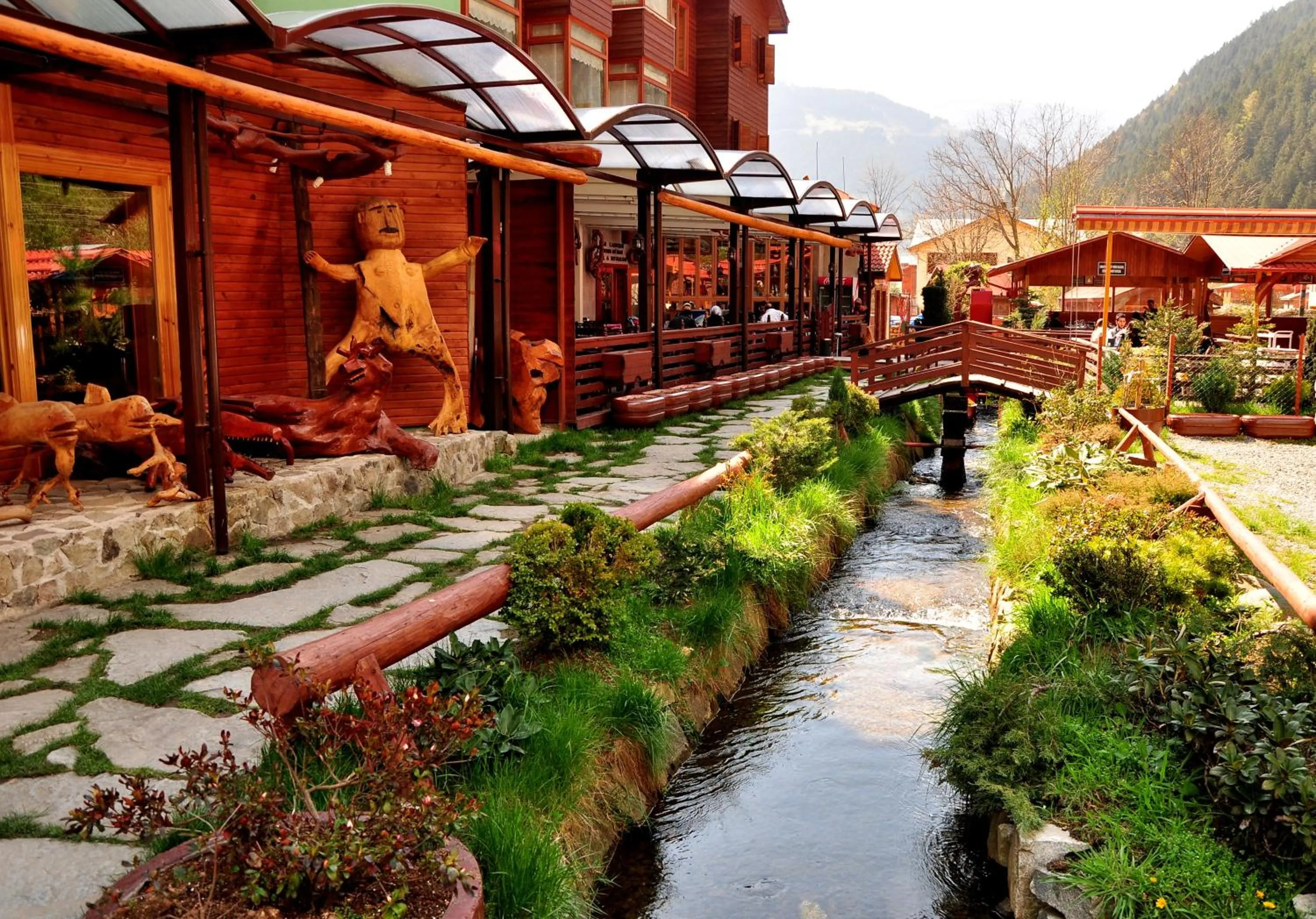 Garden in Inan Kardesler Hotel