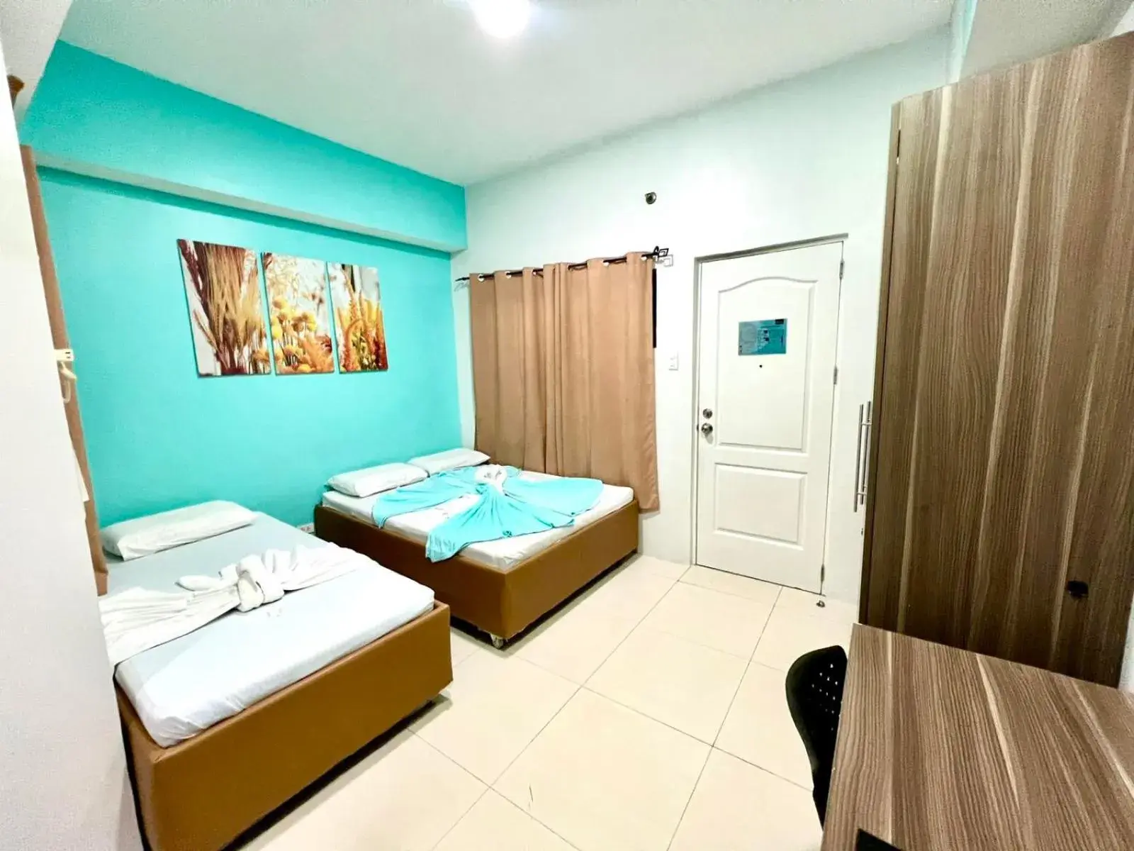 Standard Triple Room in RF Suites Standard Triple Room in RF Suites