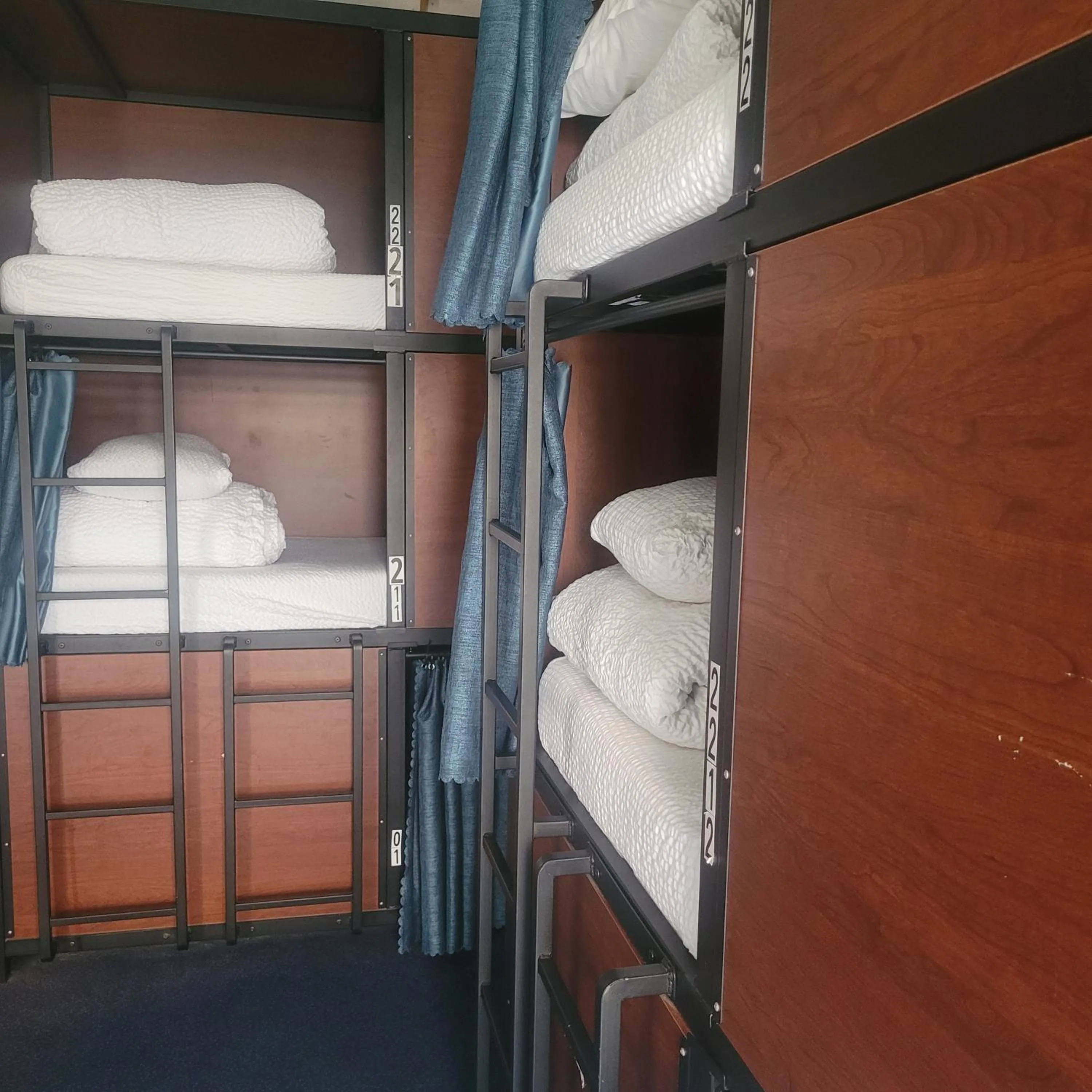 Bed in Hostel20 Toulouse Wilson