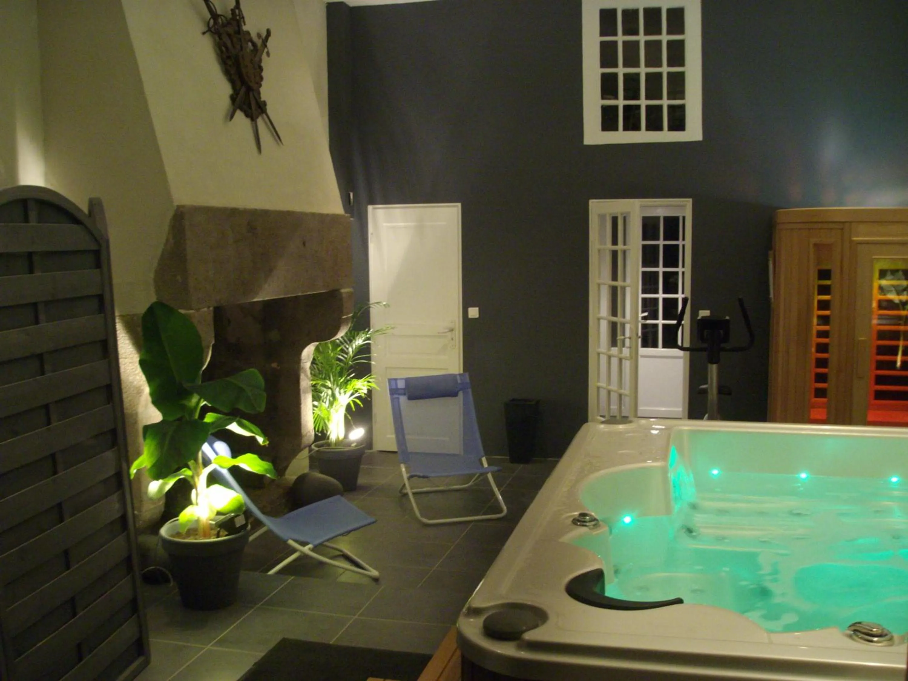 Hot Tub in Manoir de la Baronnie