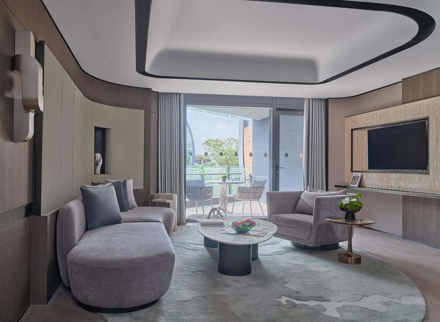 Living room in InterContinental Shanghai Harbour City by IHG