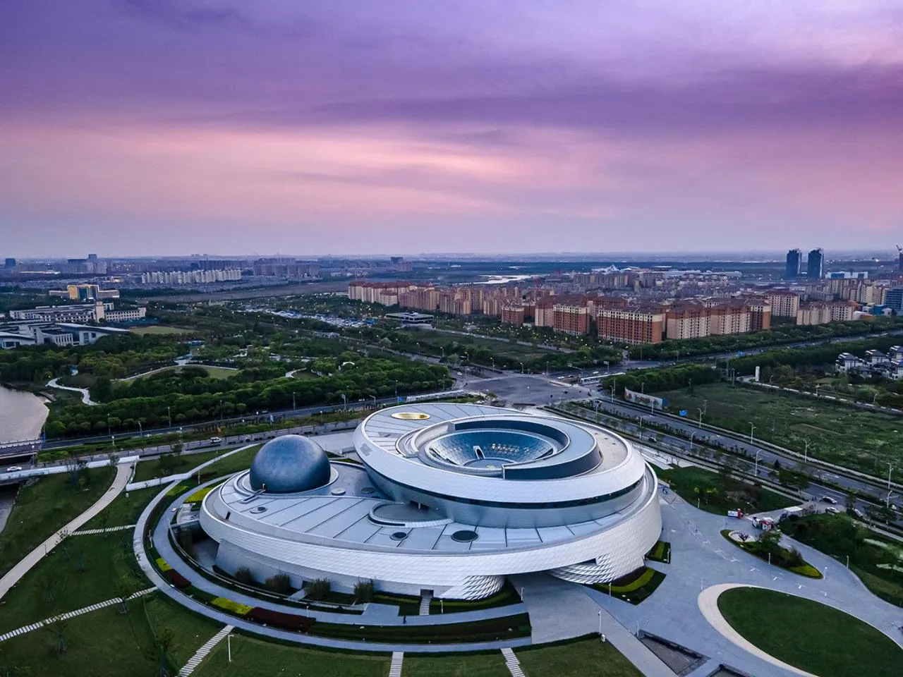 City view in InterContinental Shanghai Harbour City by IHG