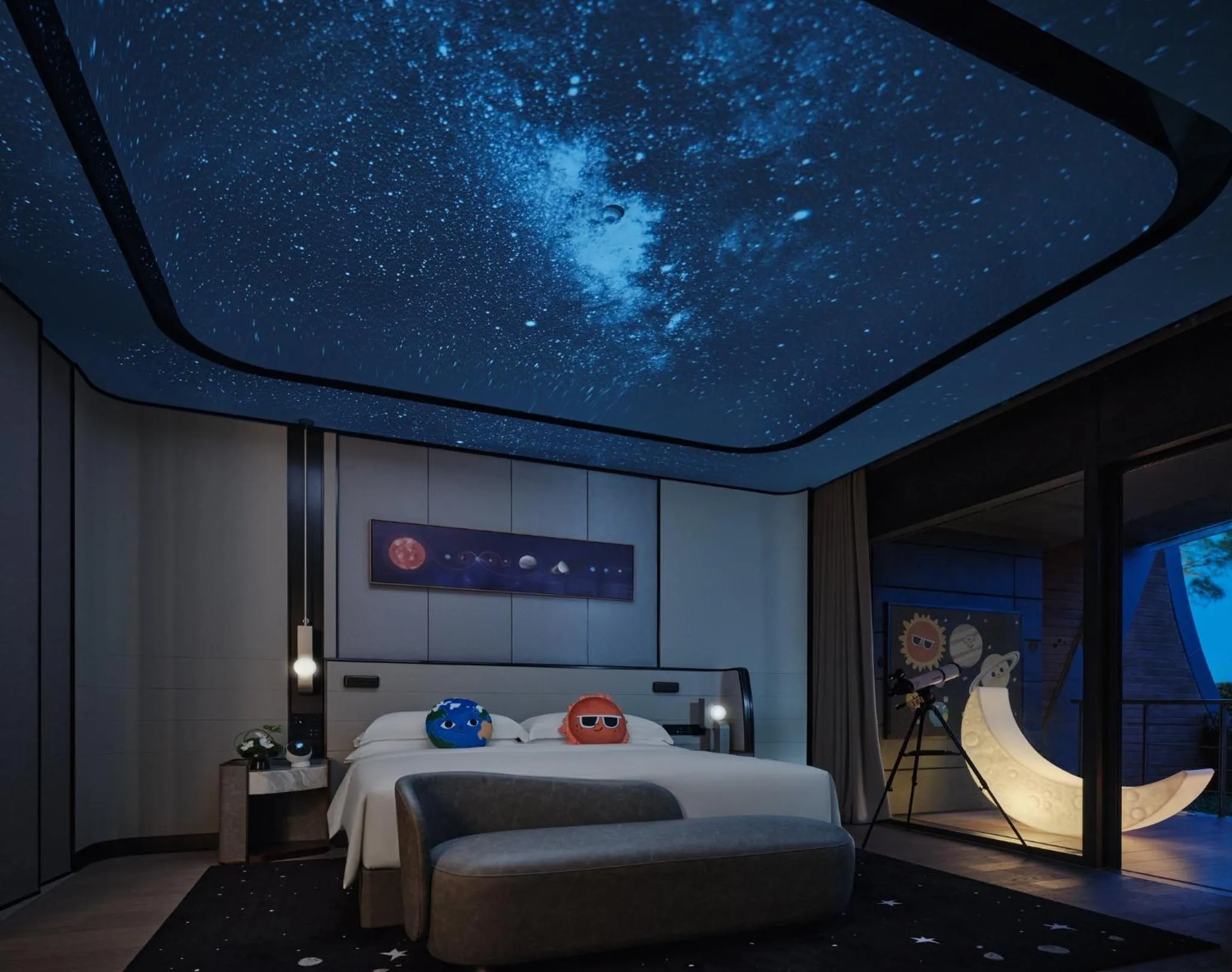 Photo of the whole room, Bed in InterContinental Shanghai Harbour City by IHG