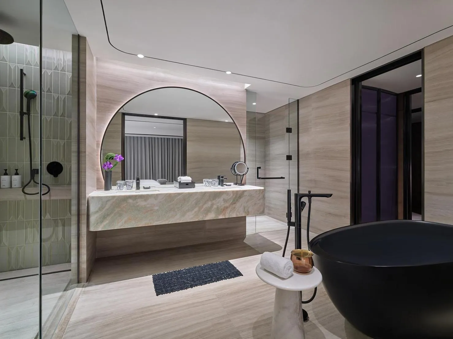 Bathroom, Bed in InterContinental Shanghai Harbour City by IHG