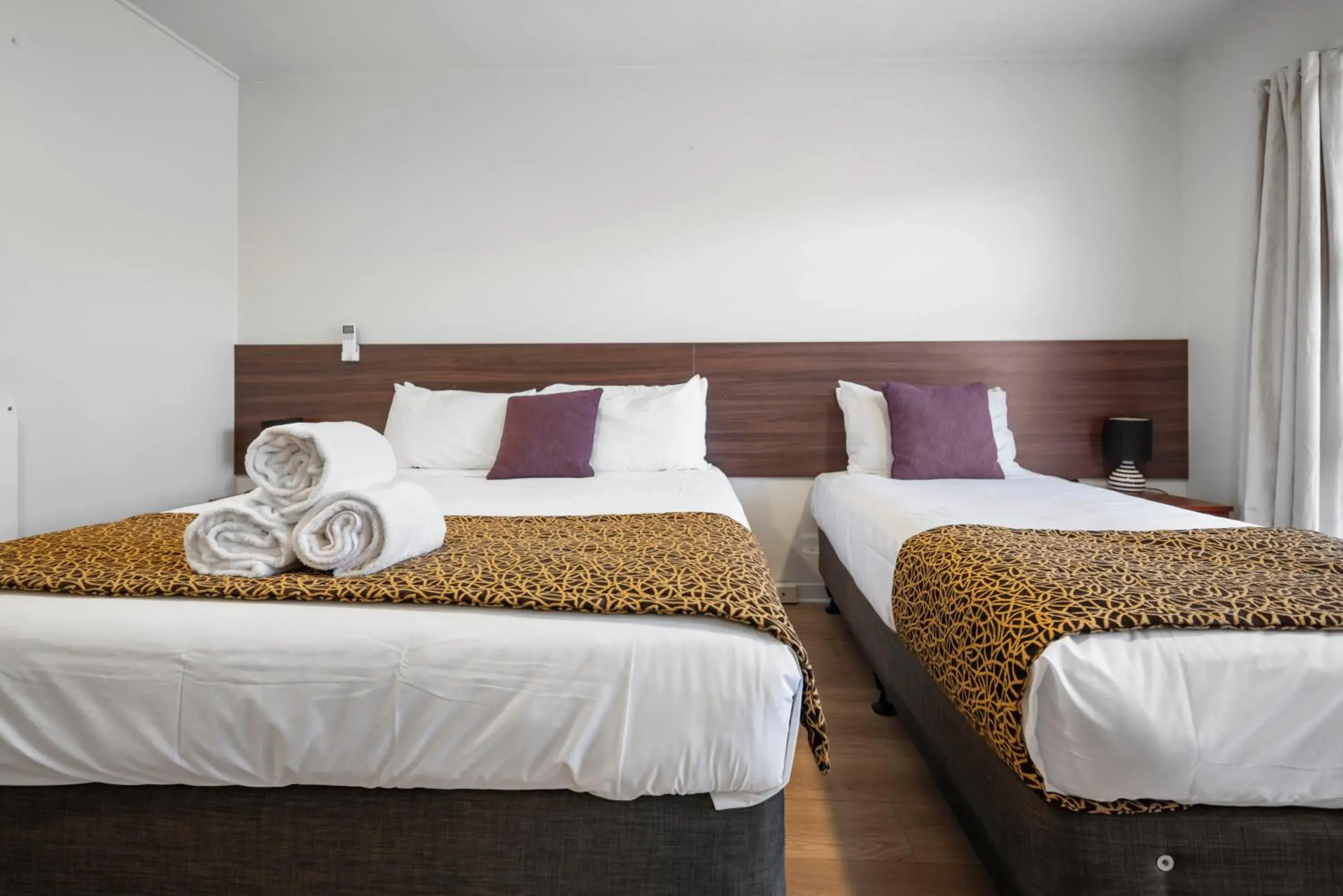 Deluxe Twin Room in Auckland Airport Easy Hotel Deluxe Twin Room in Auckland Airport Easy Hotel