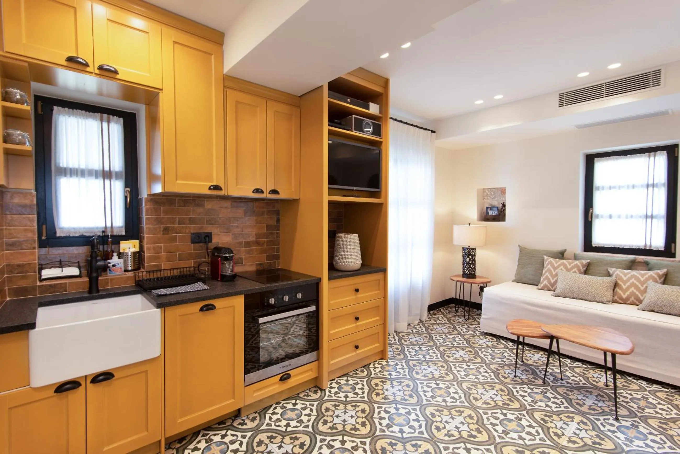 Kitchen or kitchenette in Polismata - Private Residences
