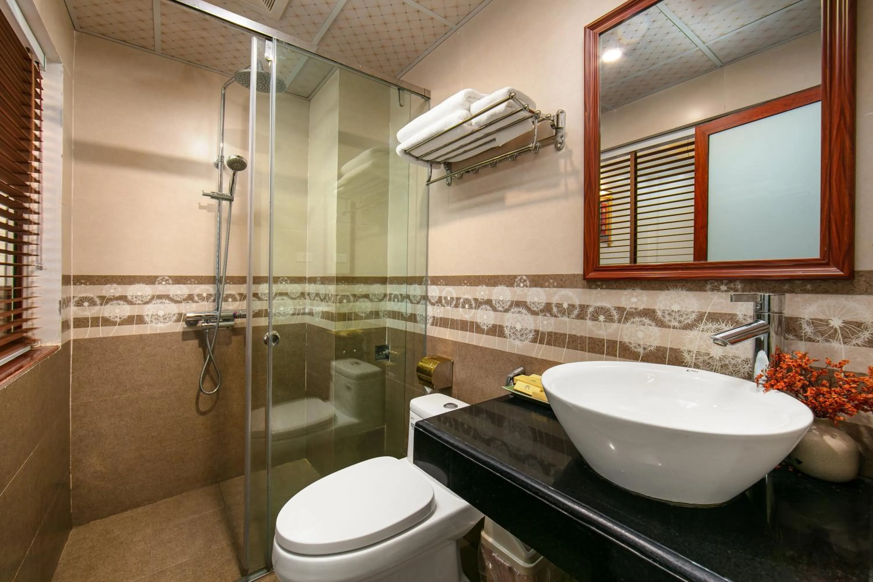 Sapa Mountain Queen House