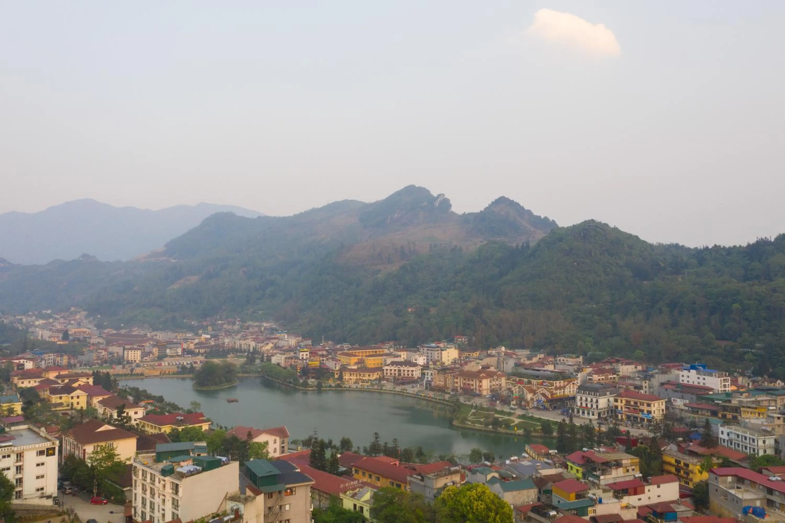 Sapa Mountain Queen House