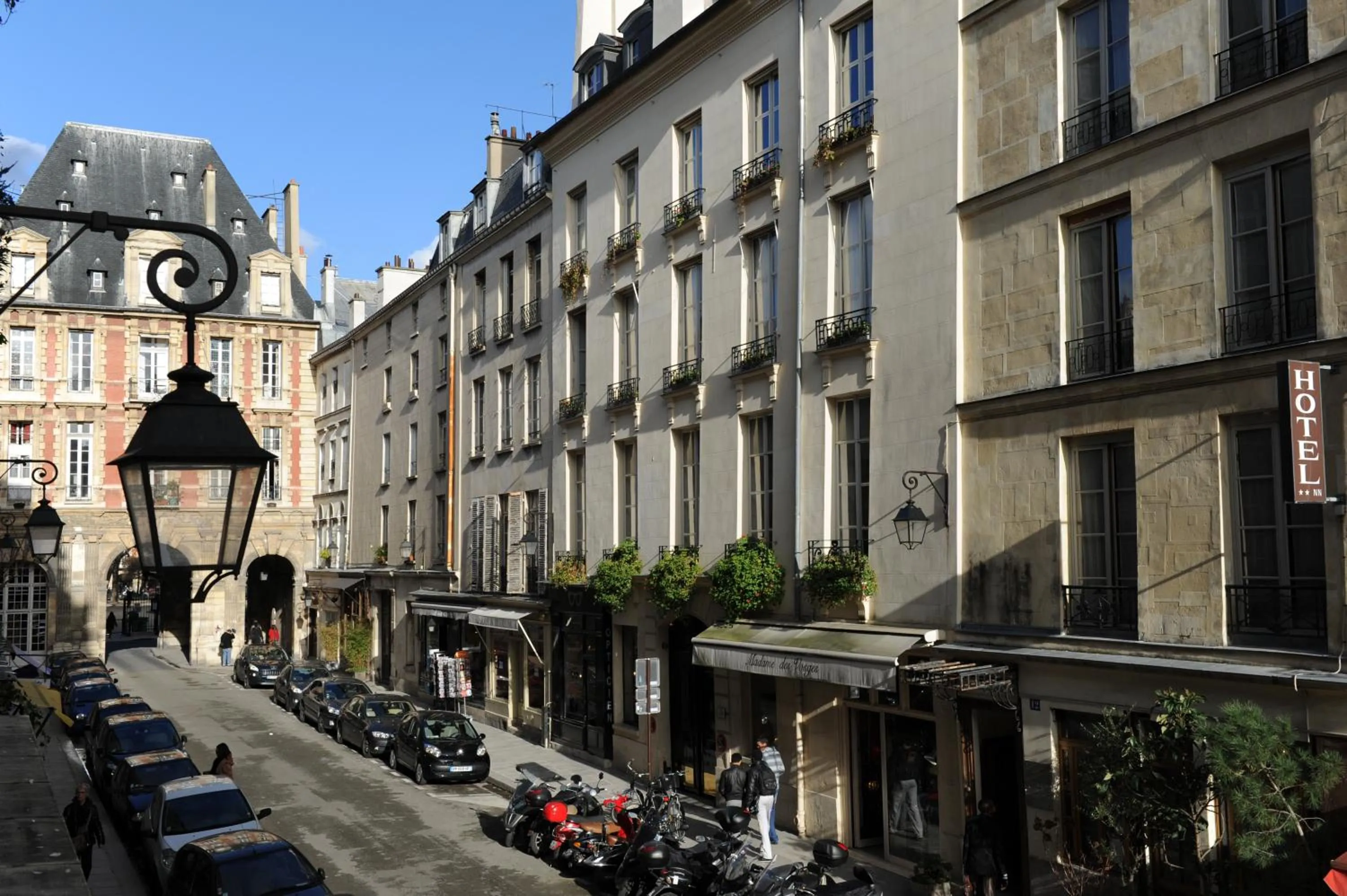 Facade/entrance in Boutique Hotel de la Place des Vosges