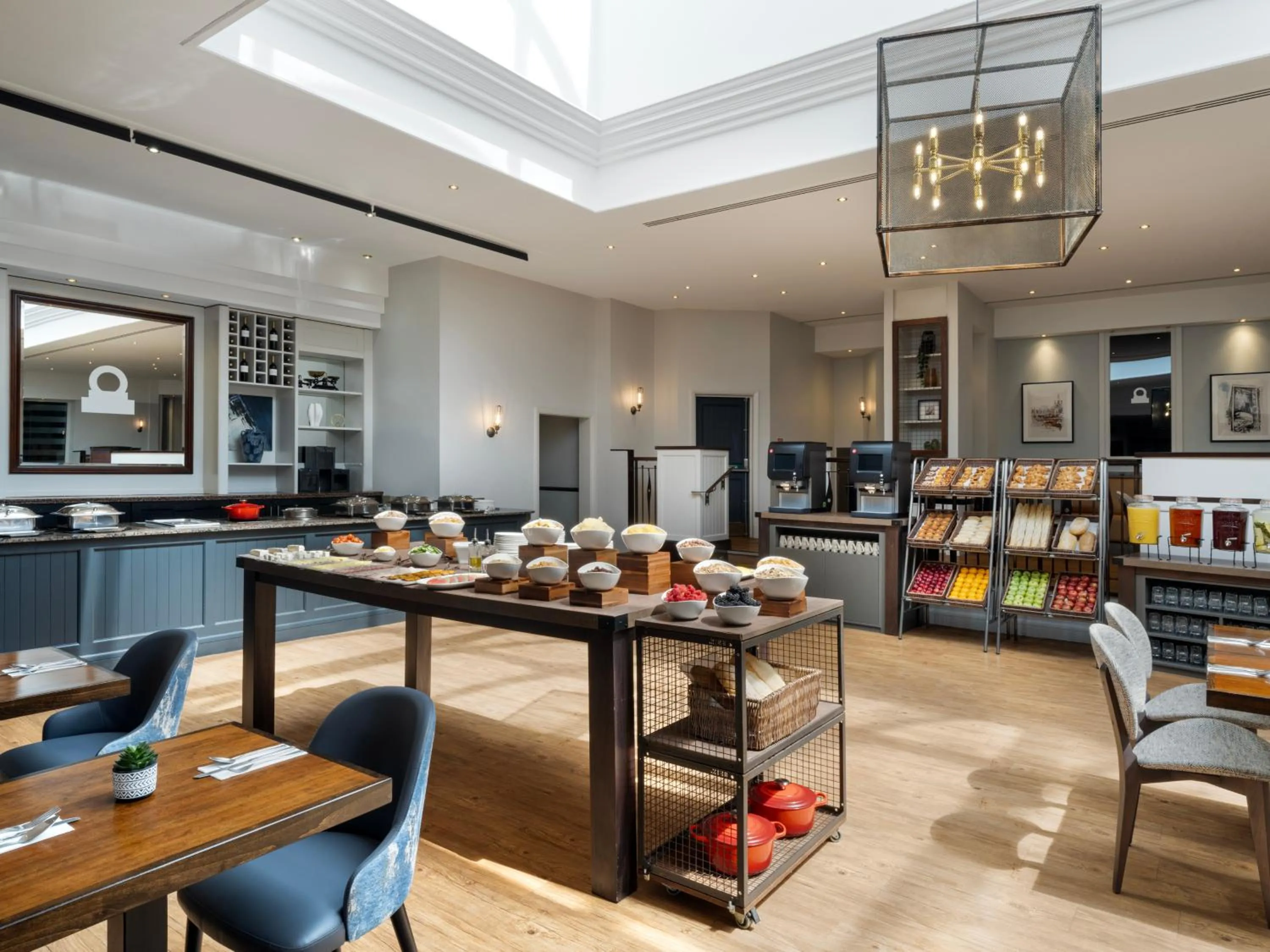 Restaurant/places to eat in Glasgow Marriott Hotel