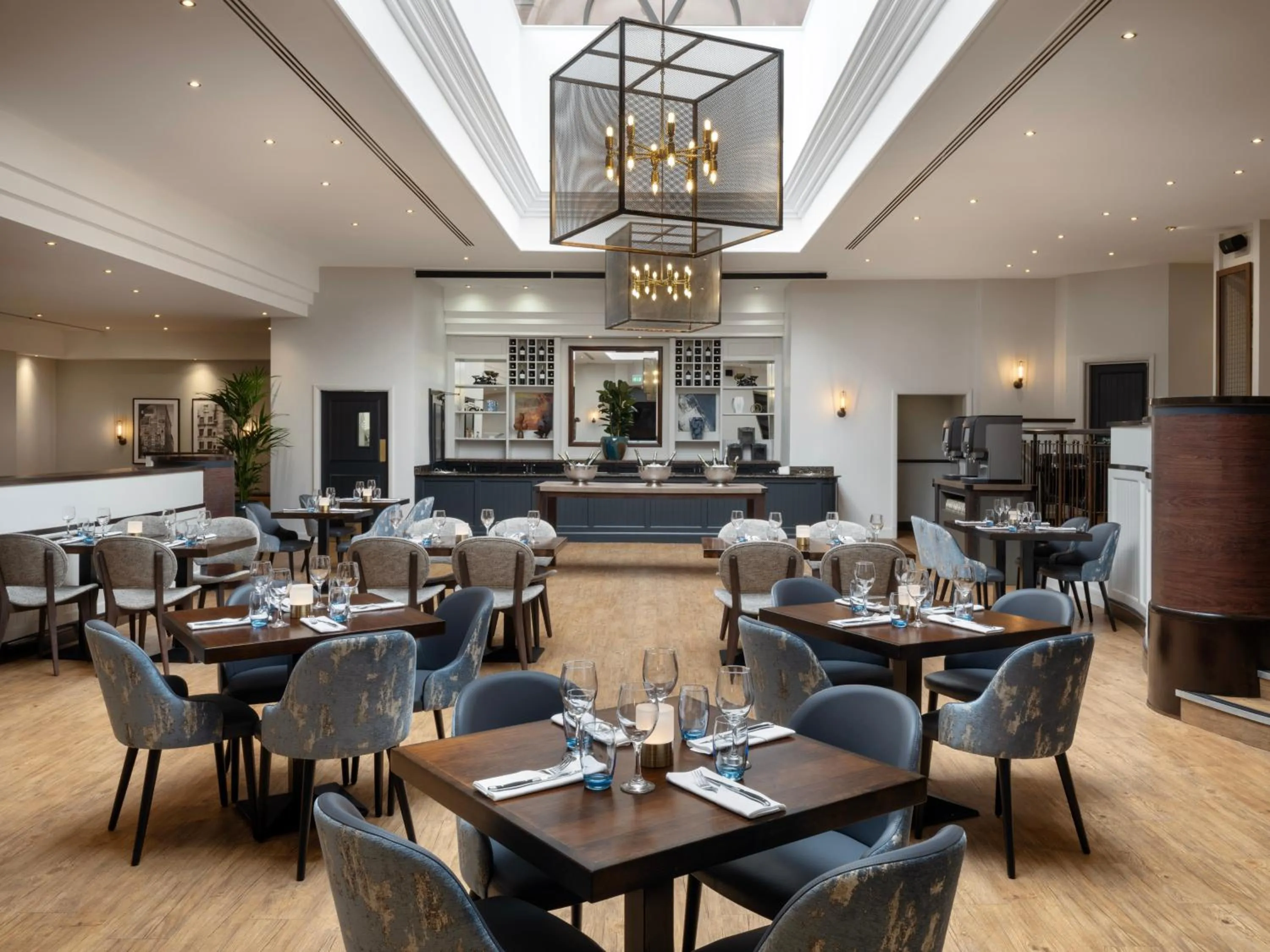 Restaurant/places to eat in Glasgow Marriott Hotel