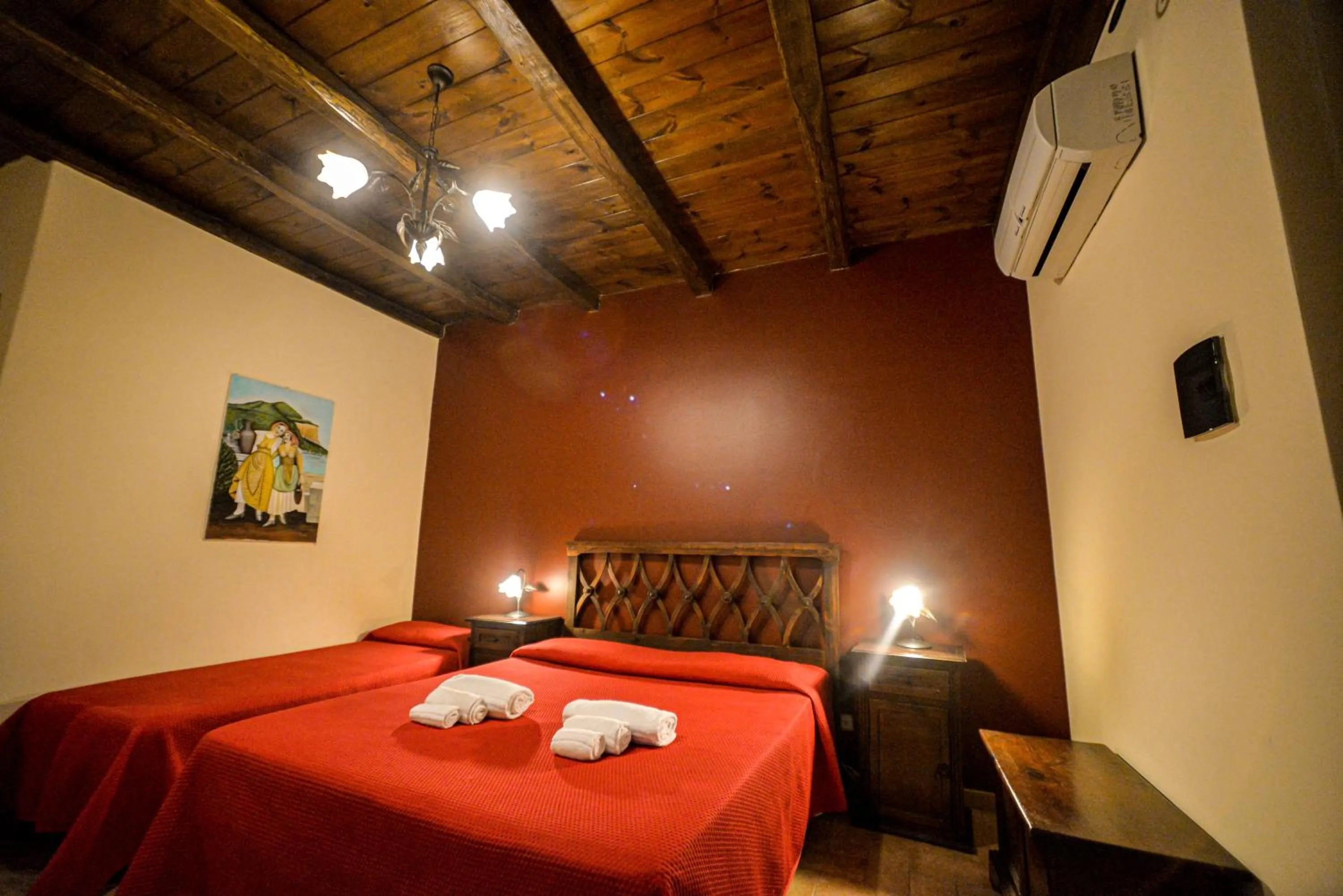 Bedroom, Bed in IL Ciliegio Dell 'Etna