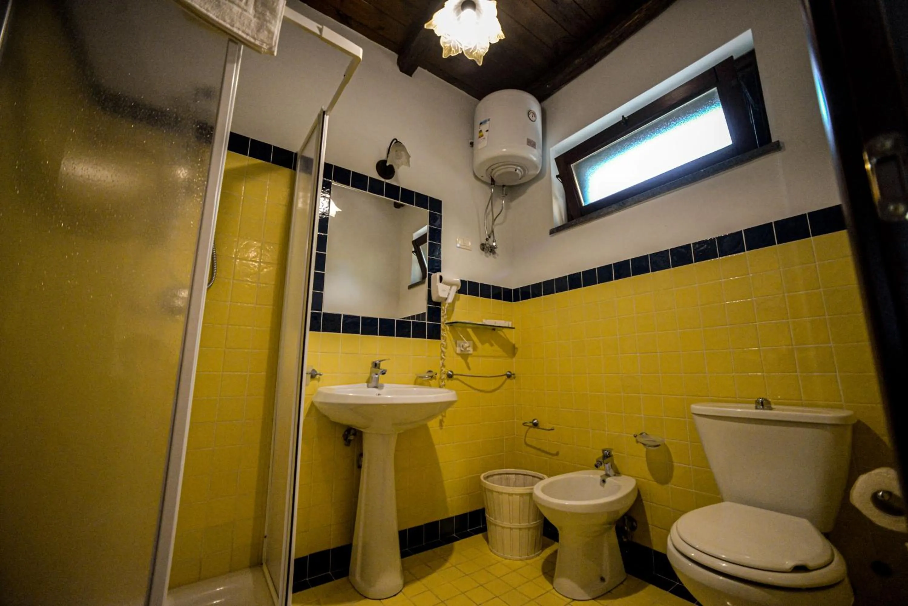 Bathroom in IL Ciliegio Dell 'Etna