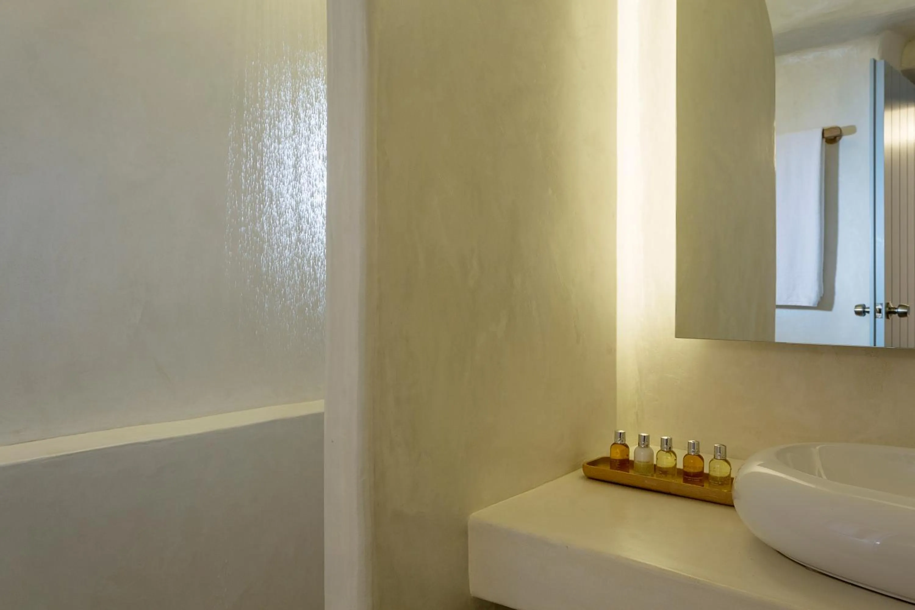 Bathroom in Hotel Galini