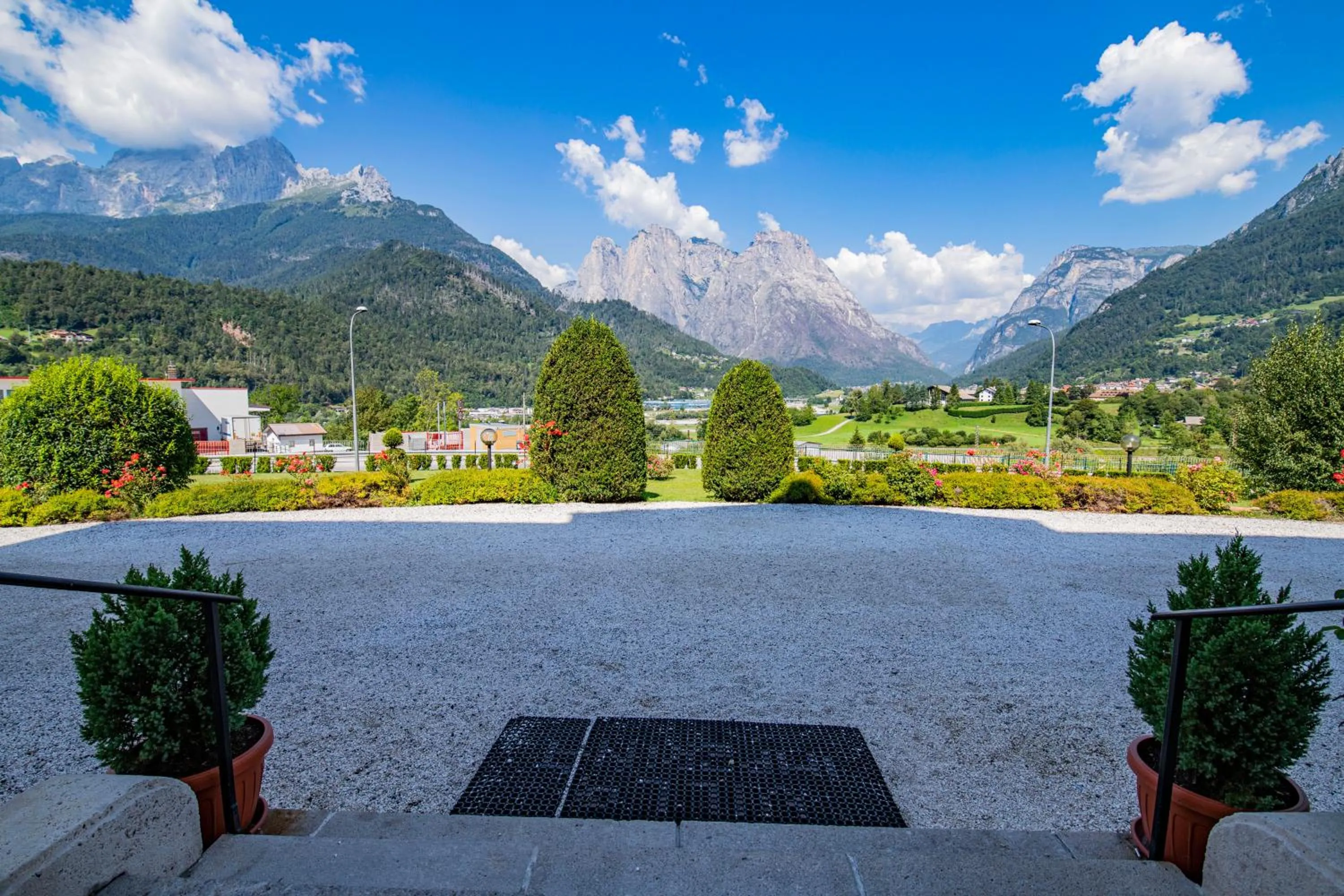 Facade/entrance in Hotel Villa Imperina