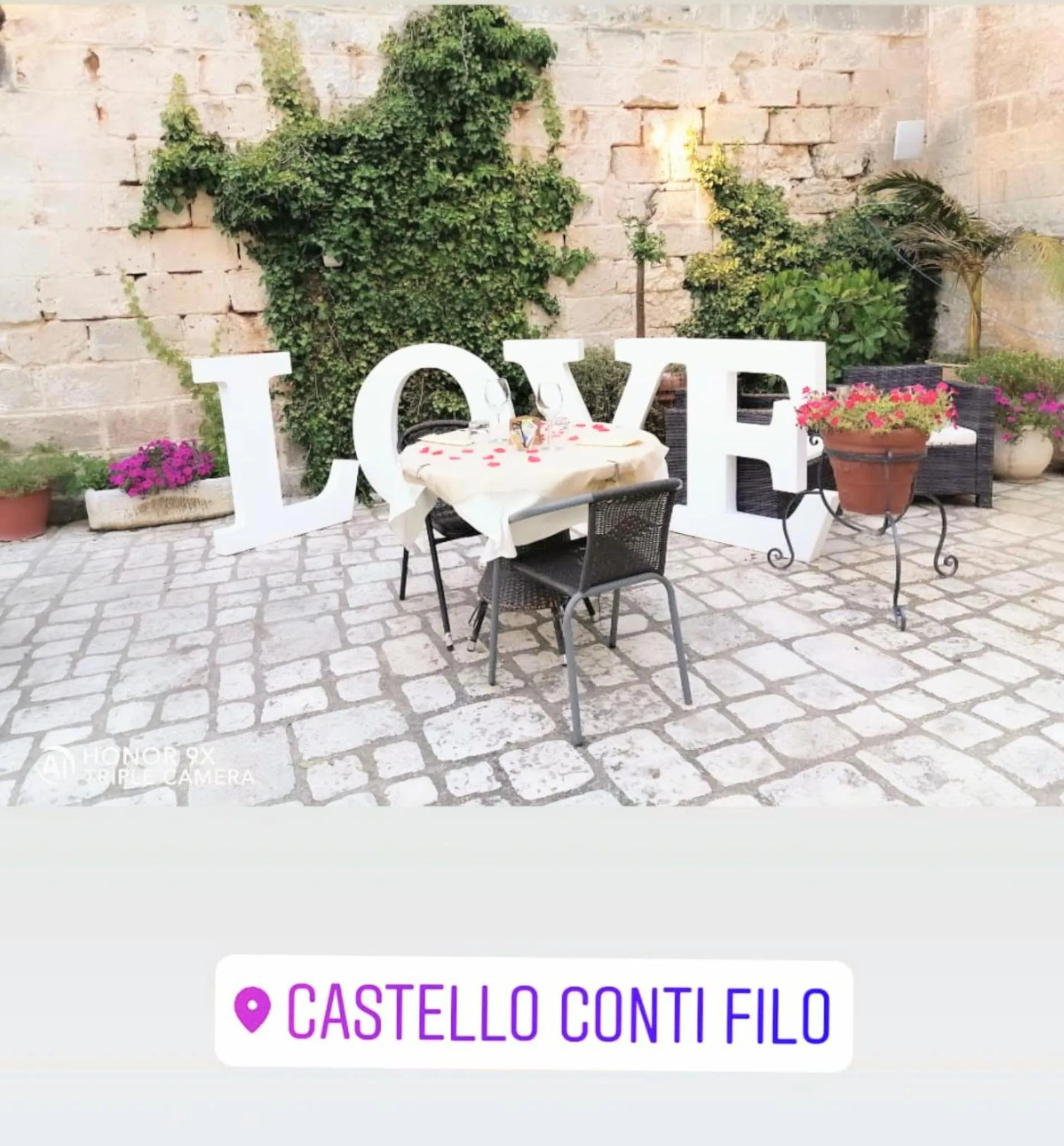 Decorative detail in Castello Conti Filo