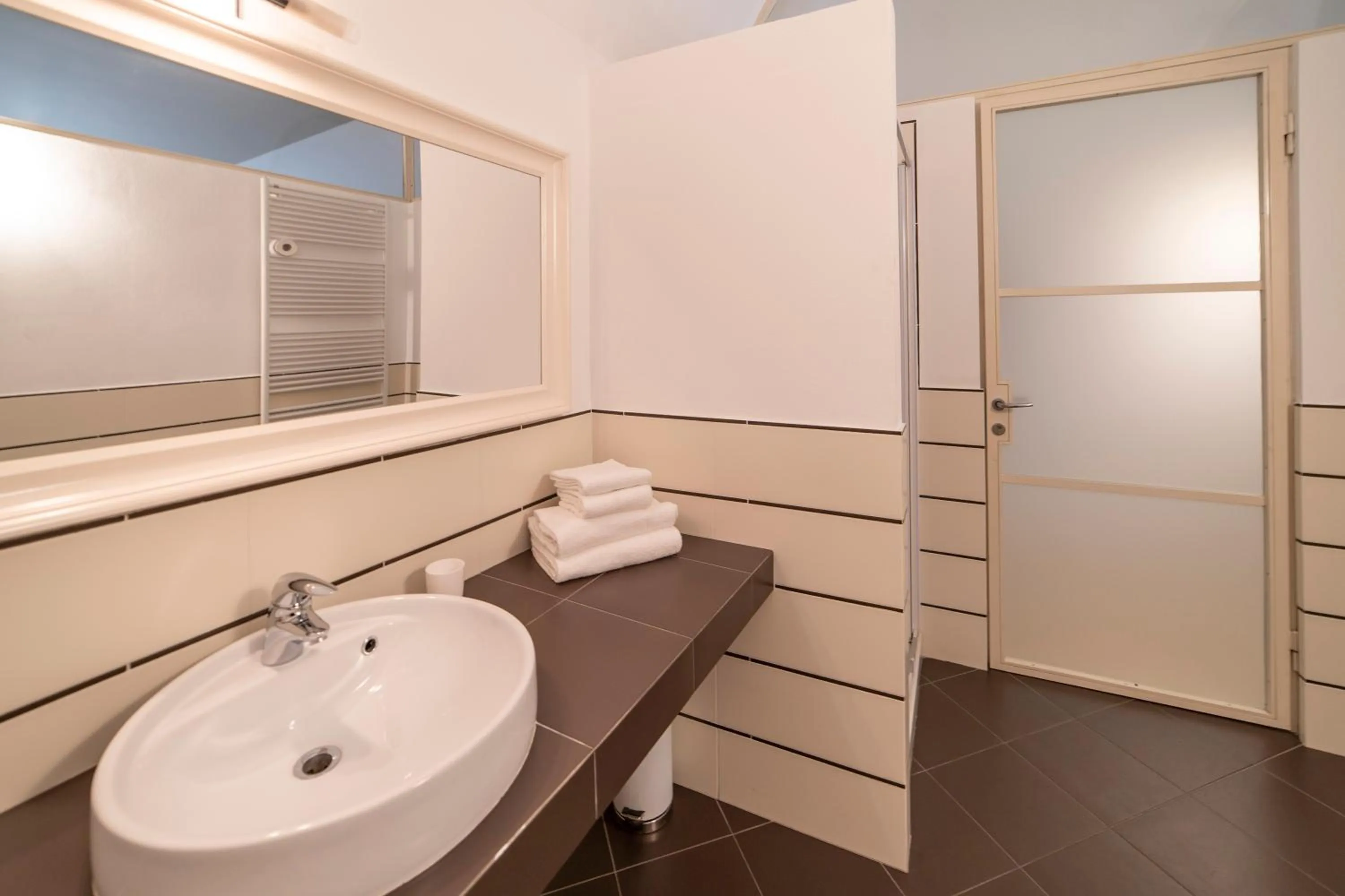 Shower in Albergo Diffuso Vulcano Village