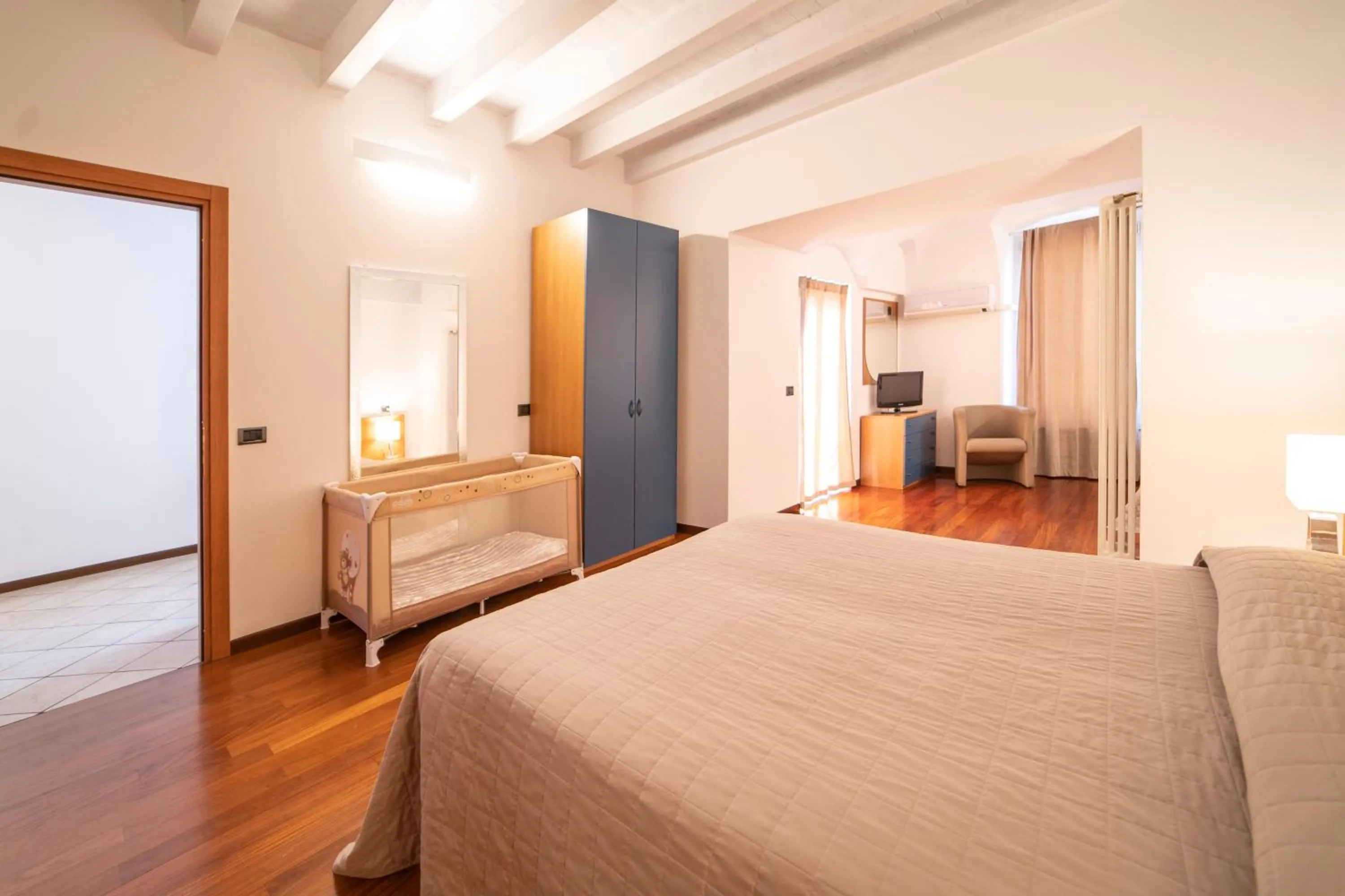 Photo of the whole room, Bed in Albergo Diffuso Vulcano Village