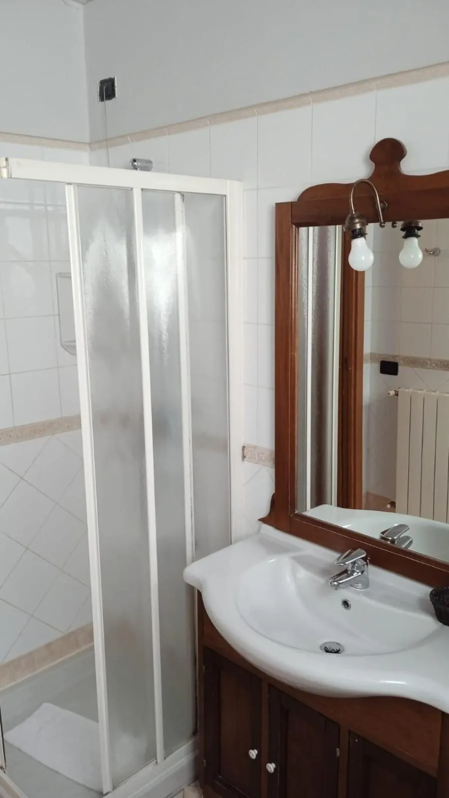 Shower in Albergo Diffuso Vulcano Village