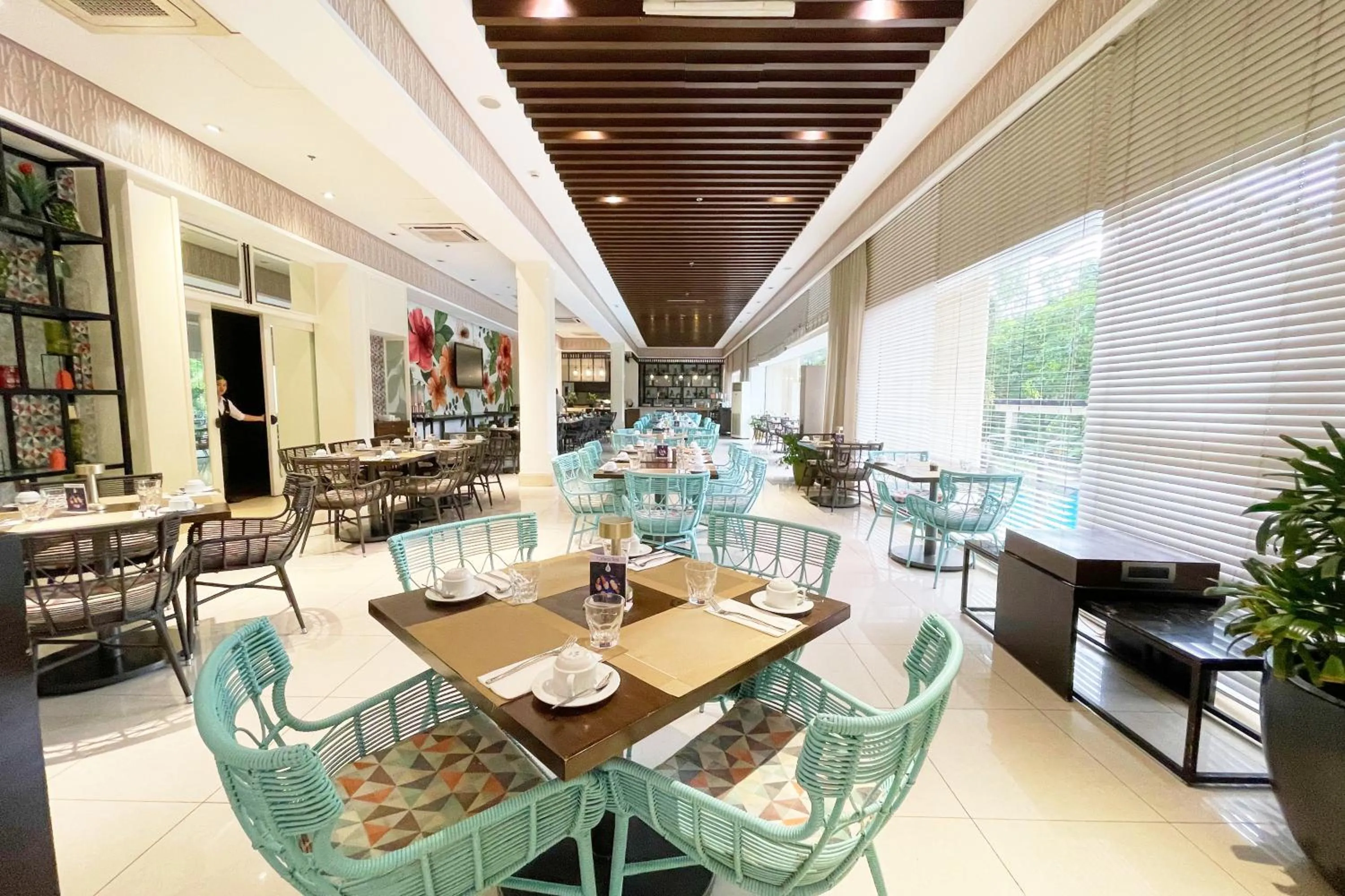 Mella Hotel Manila near NAIA Airport