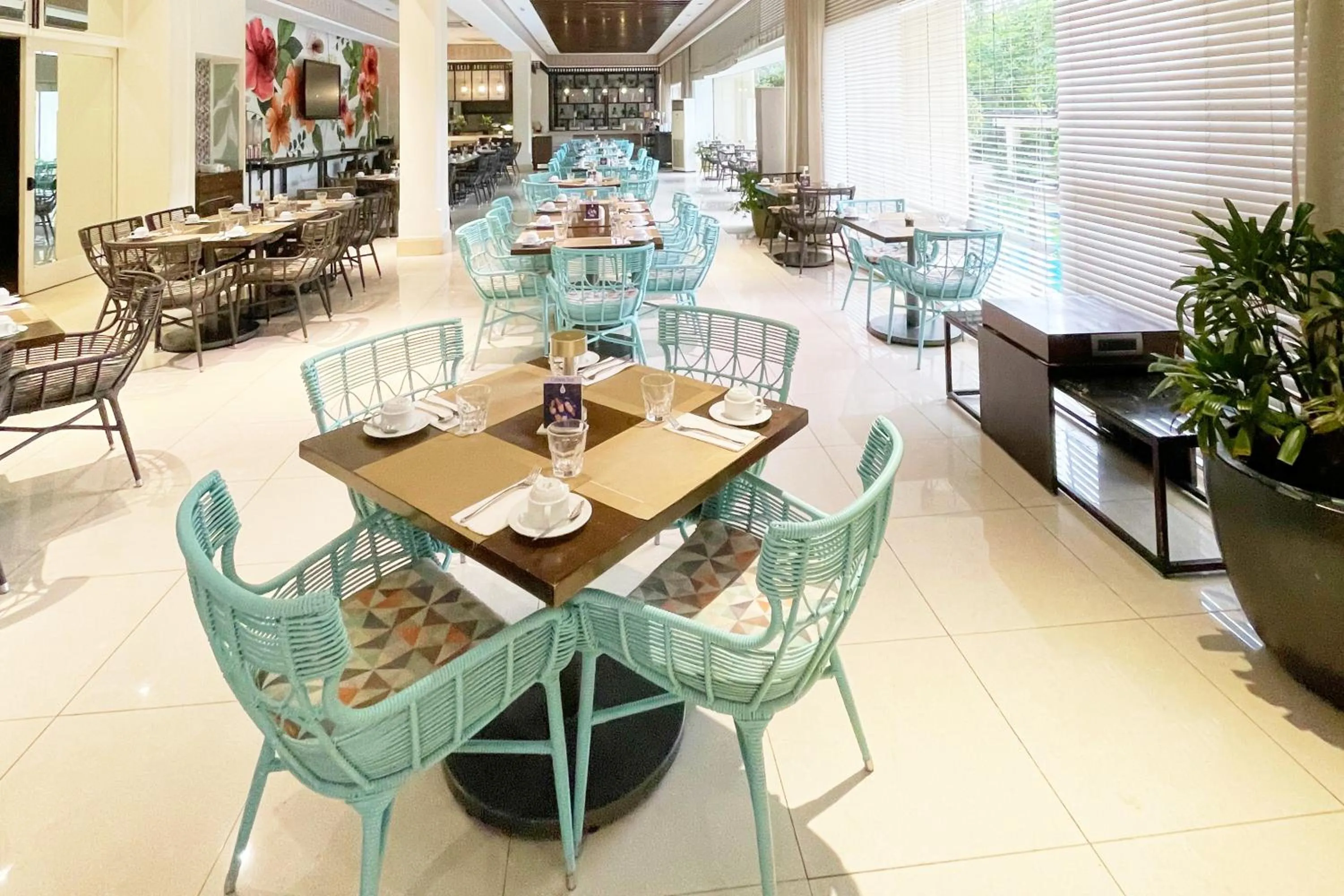 Mella Hotel Manila near NAIA Airport