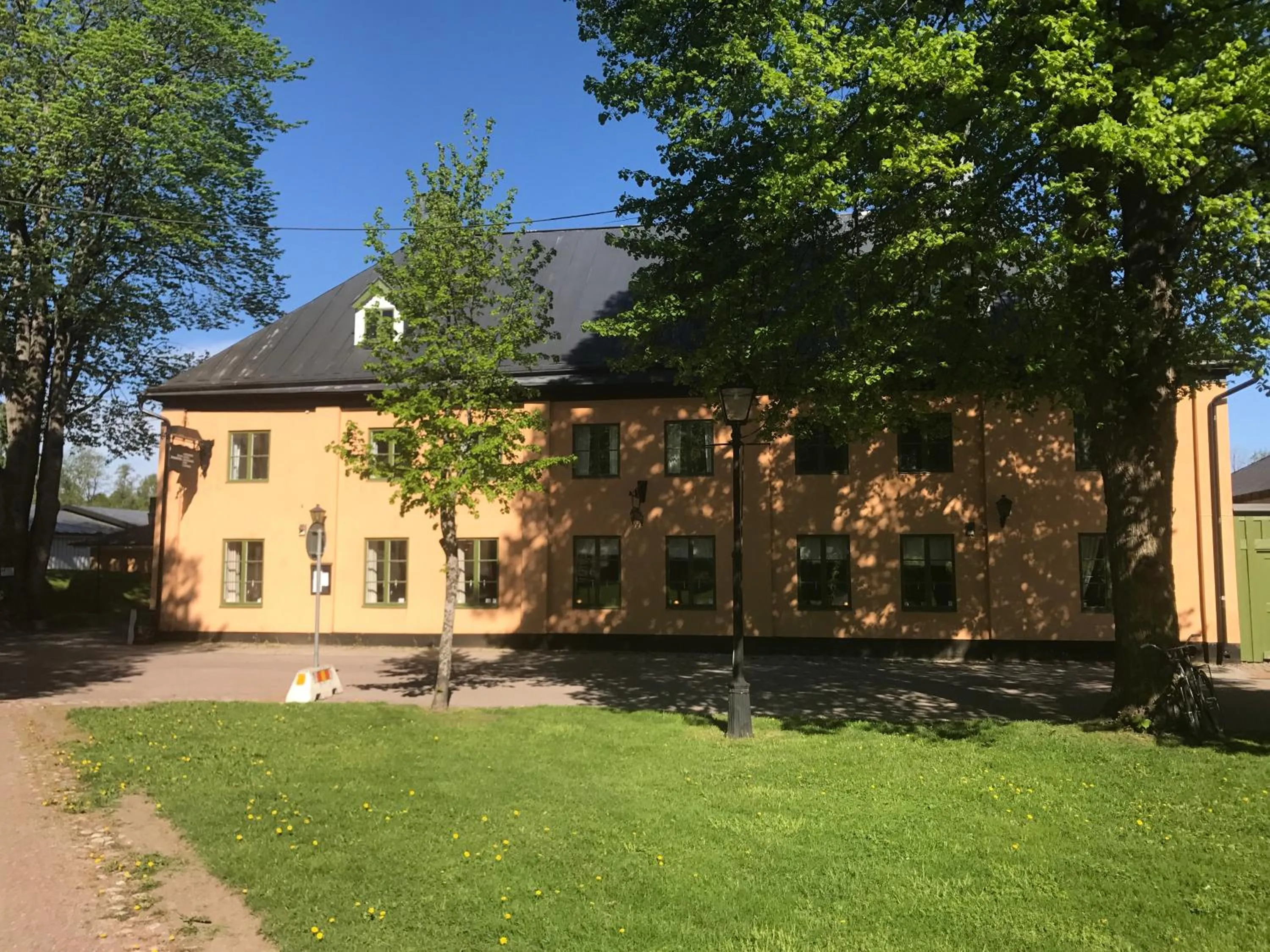 Facade/entrance in Säters Stadshotell