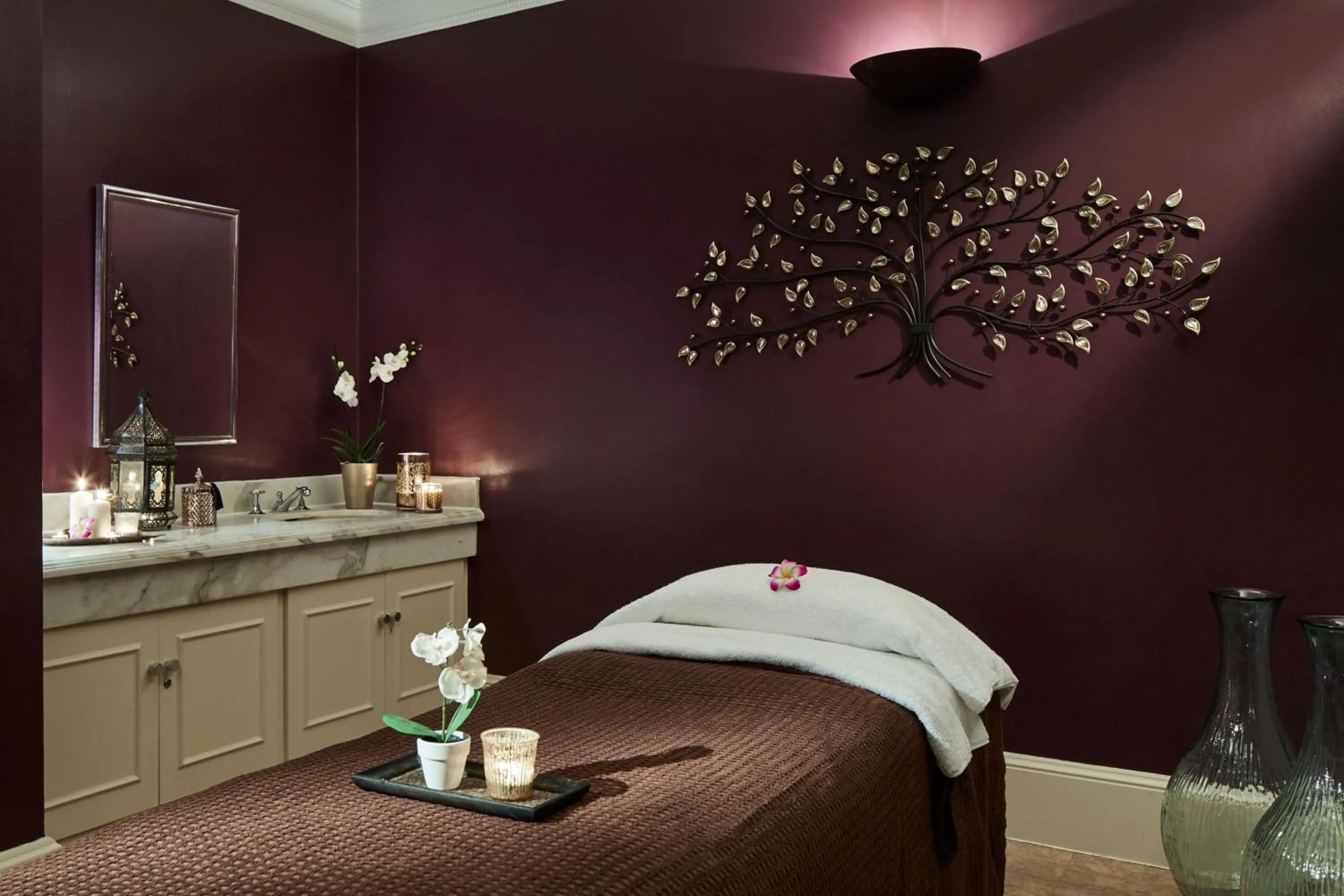Spa and wellness centre/facilities in Hanbury Manor Marriott Hotel & Country Club