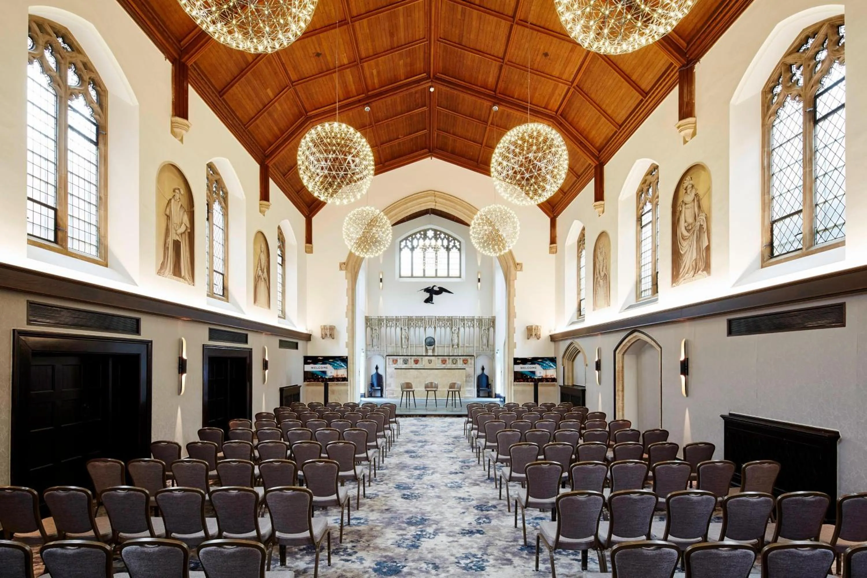 Entertainment in Hanbury Manor Marriott Hotel & Country Club