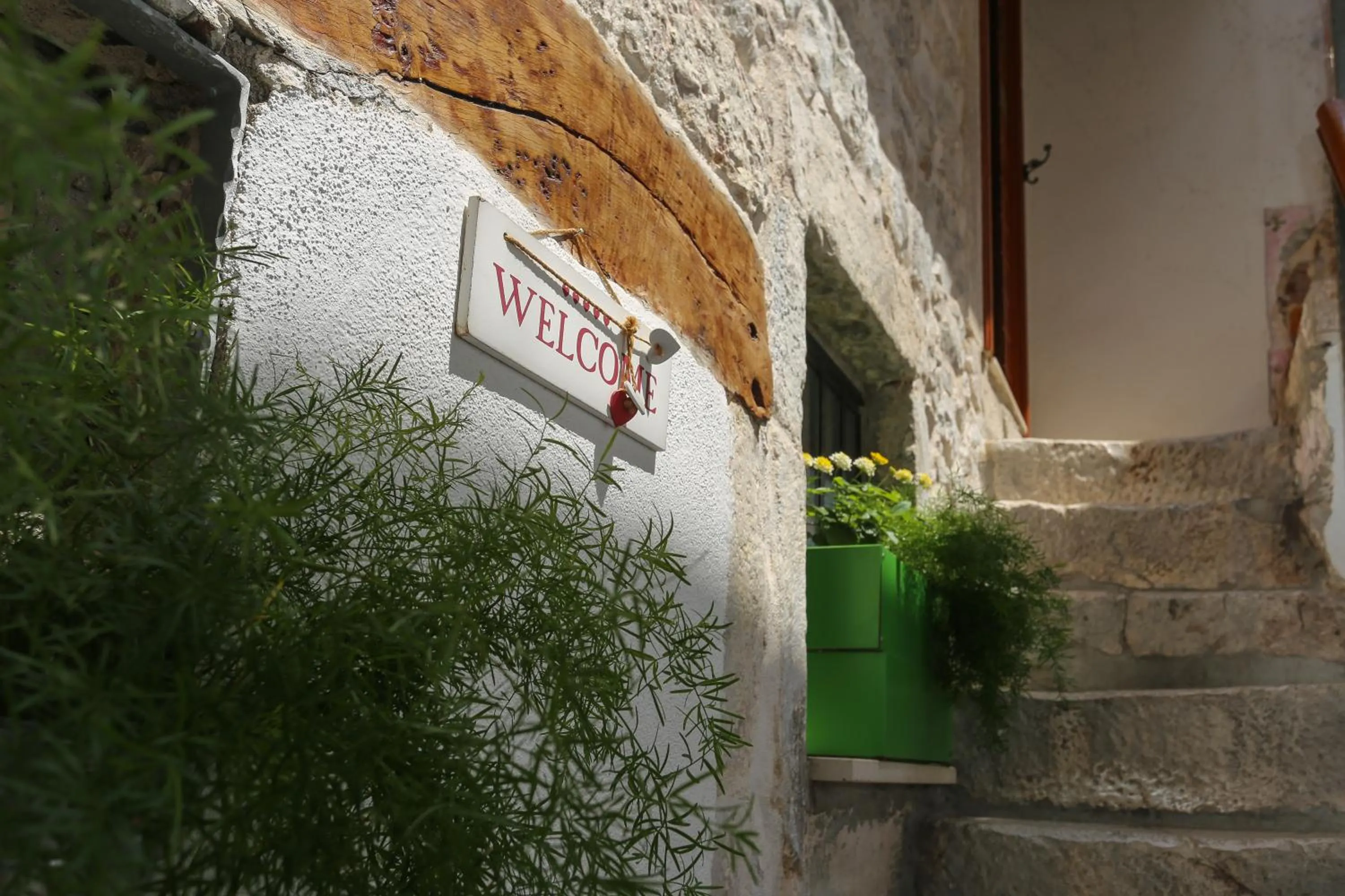 Facade/entrance in Apartments Salvezani