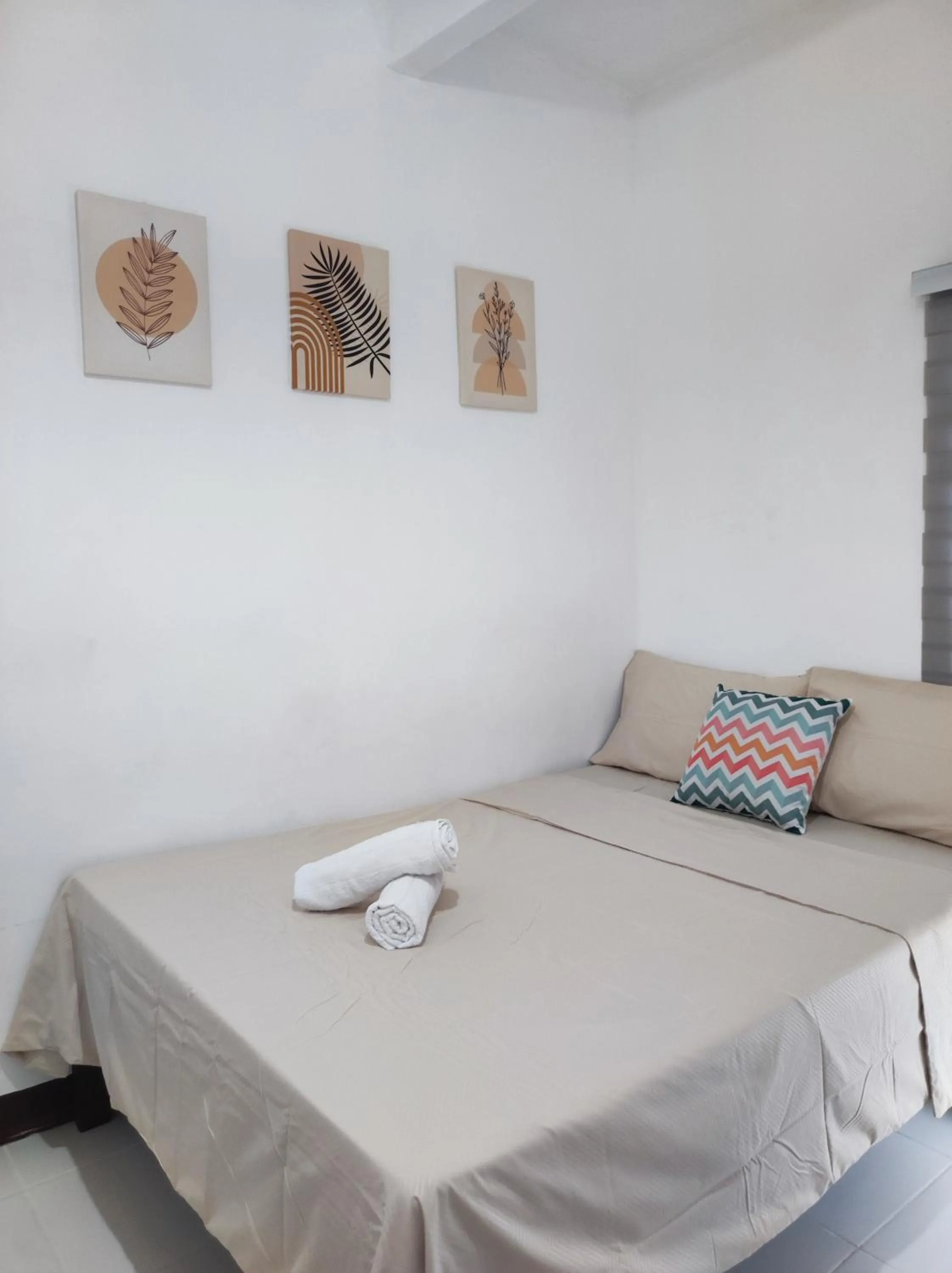 Photo of the whole room, Bed in Aloha Hostel Siargao