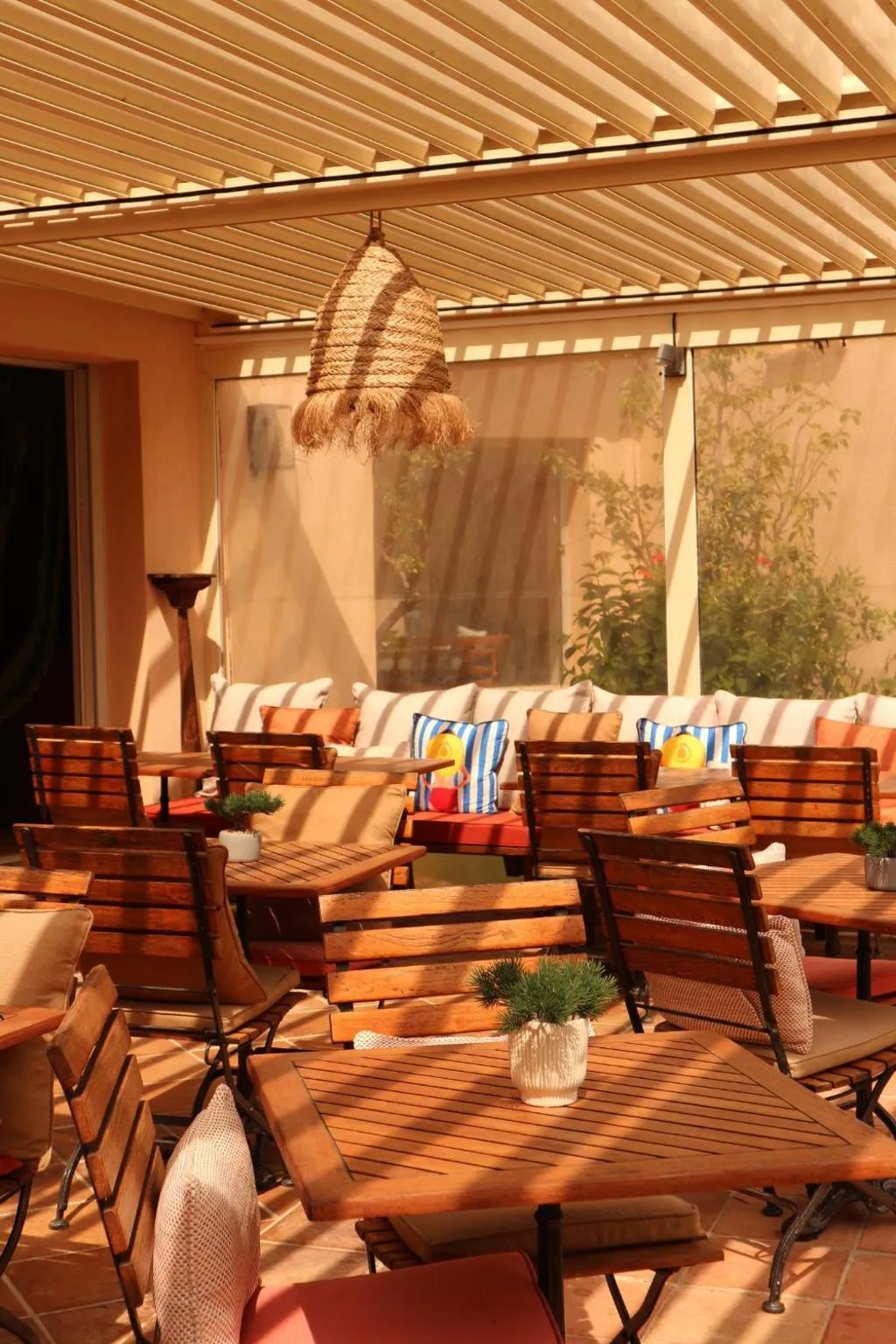 Patio in Hotel La Garbine