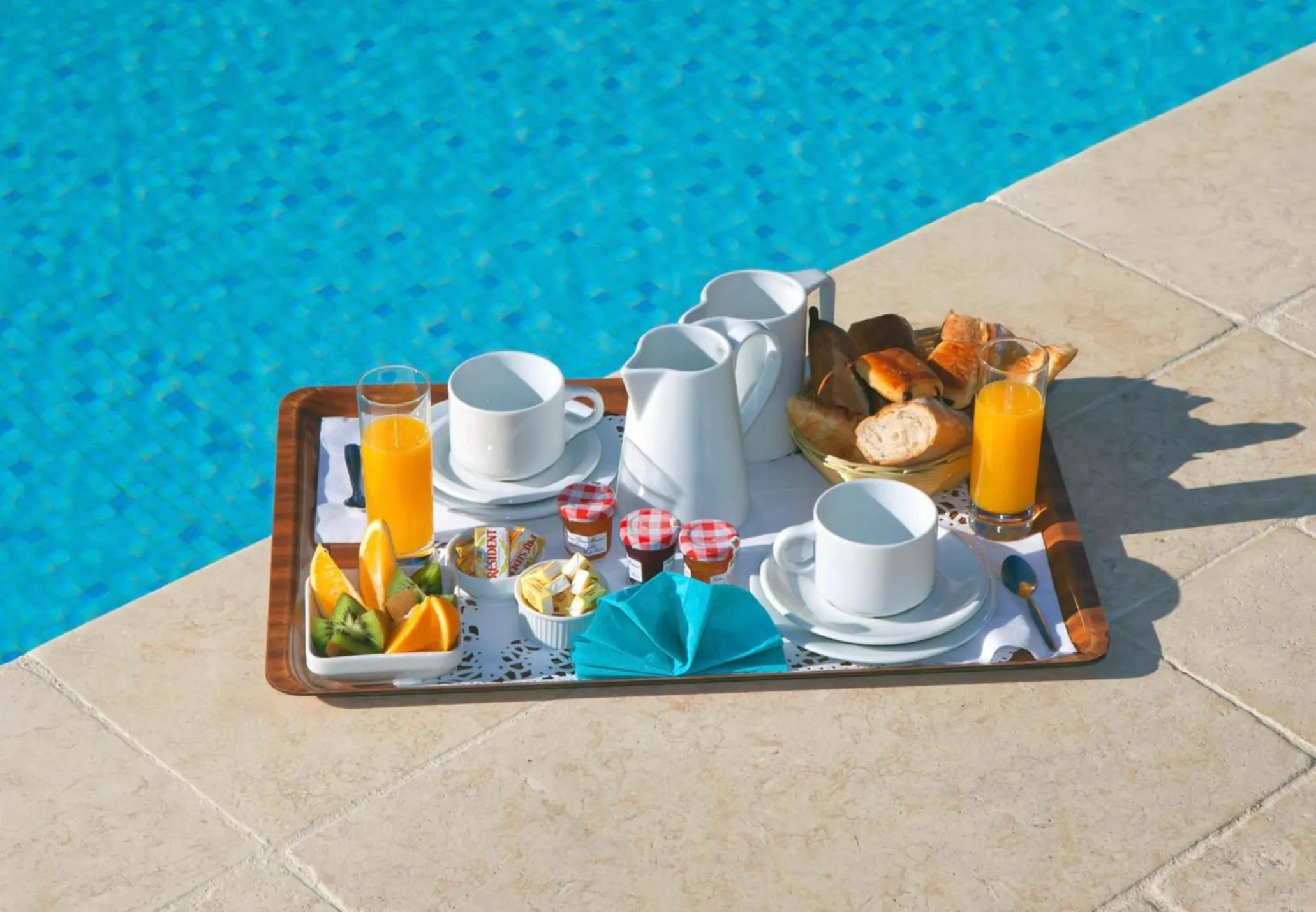 Breakfast in Hotel La Garbine