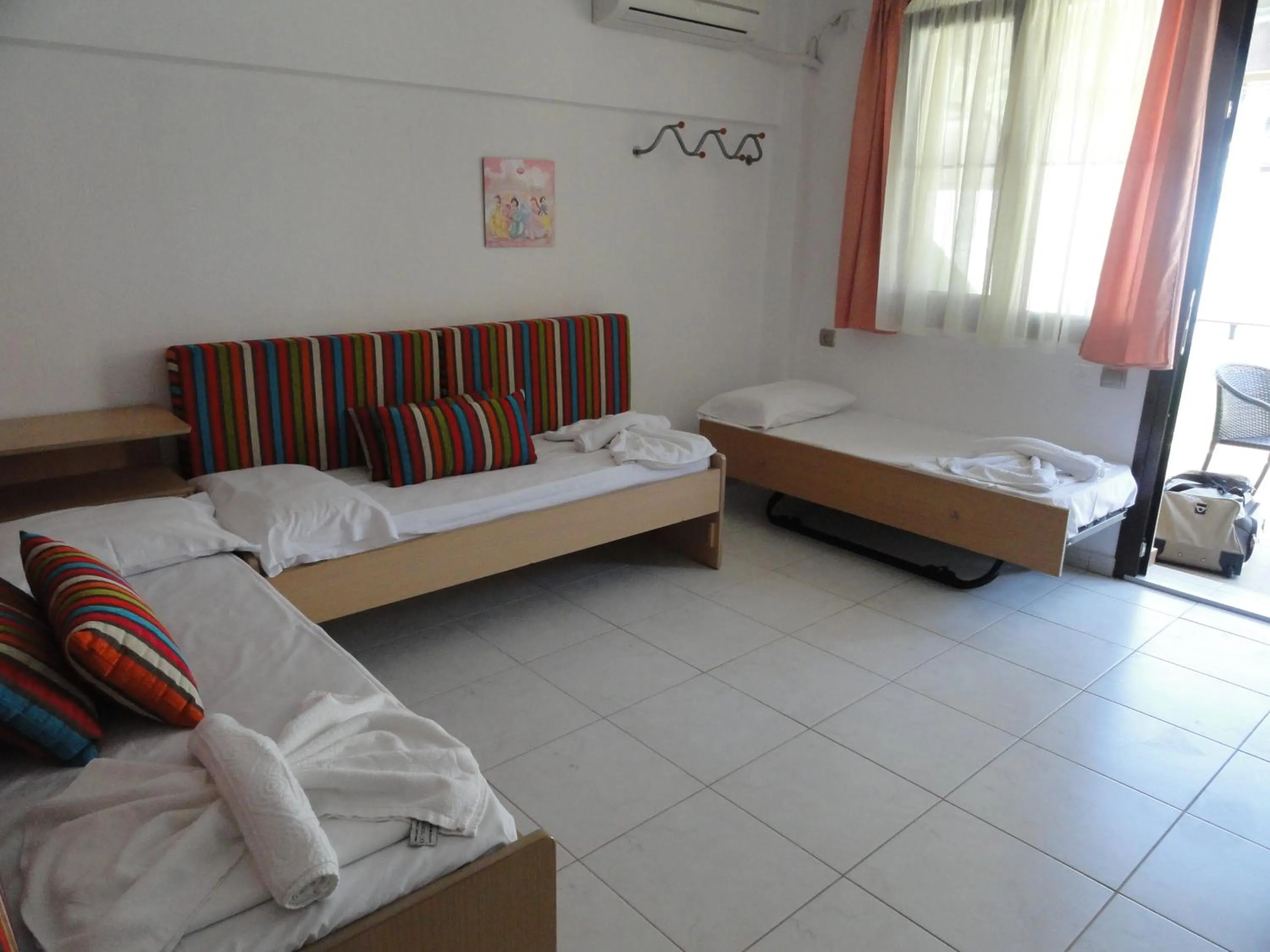 Photo of the whole room, Bed in Amari Hotel